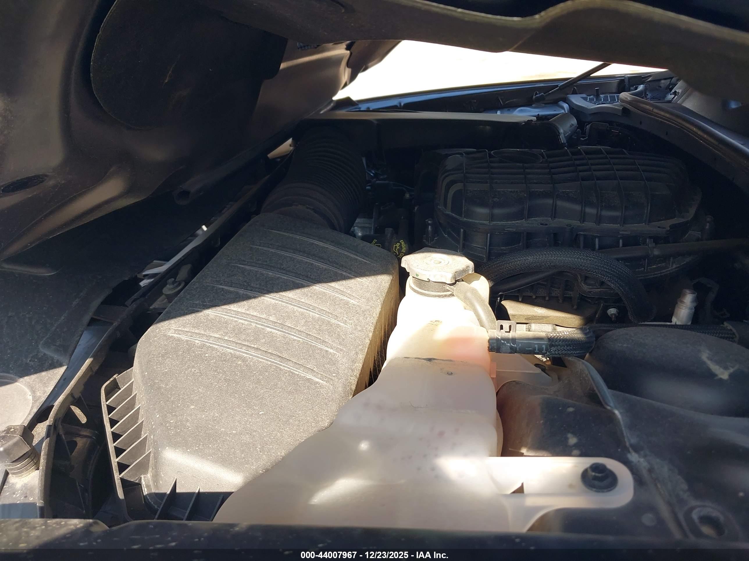 DODGE CHALLENGER image 10