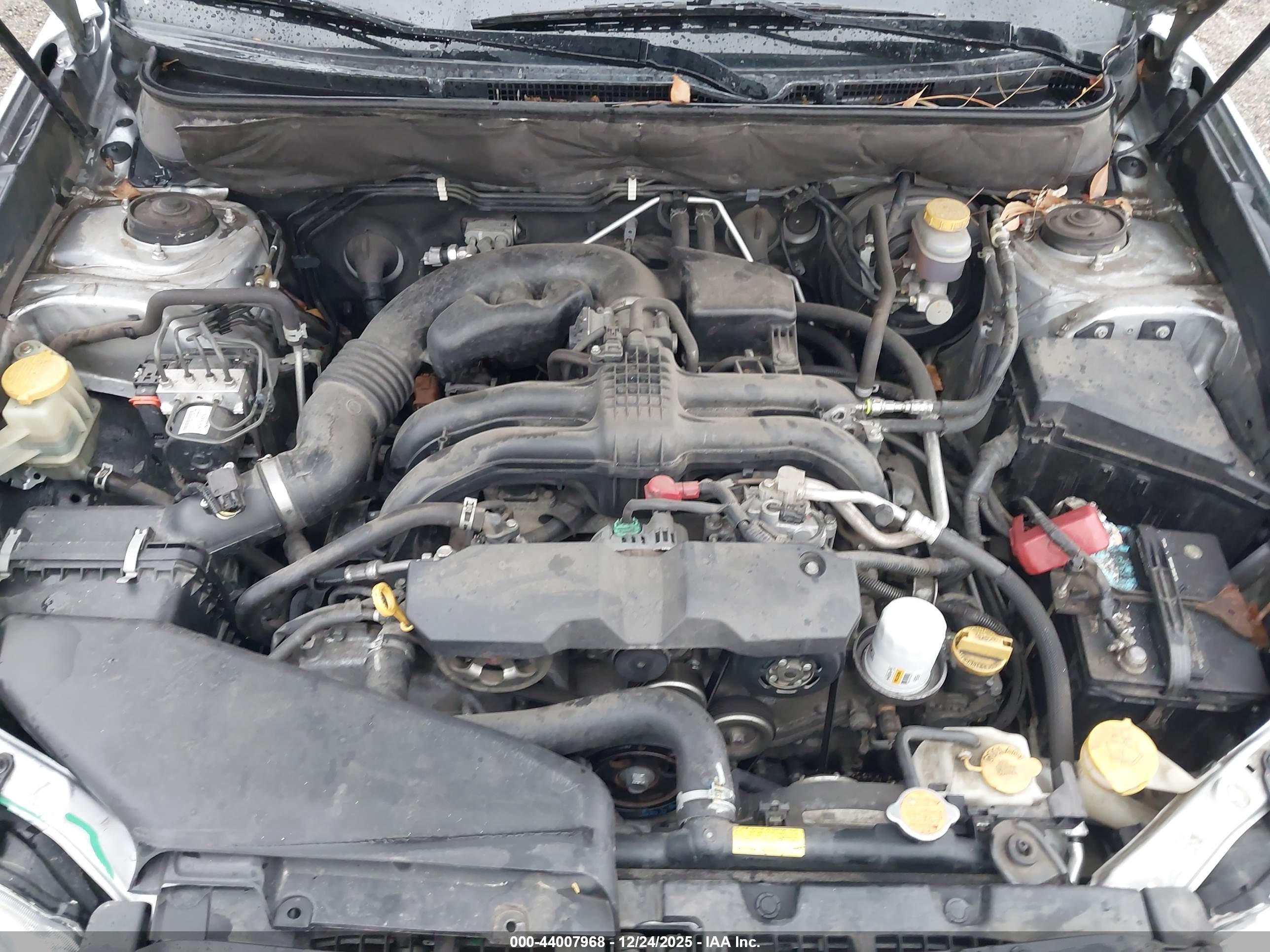 SUBARU LEGACY image 10