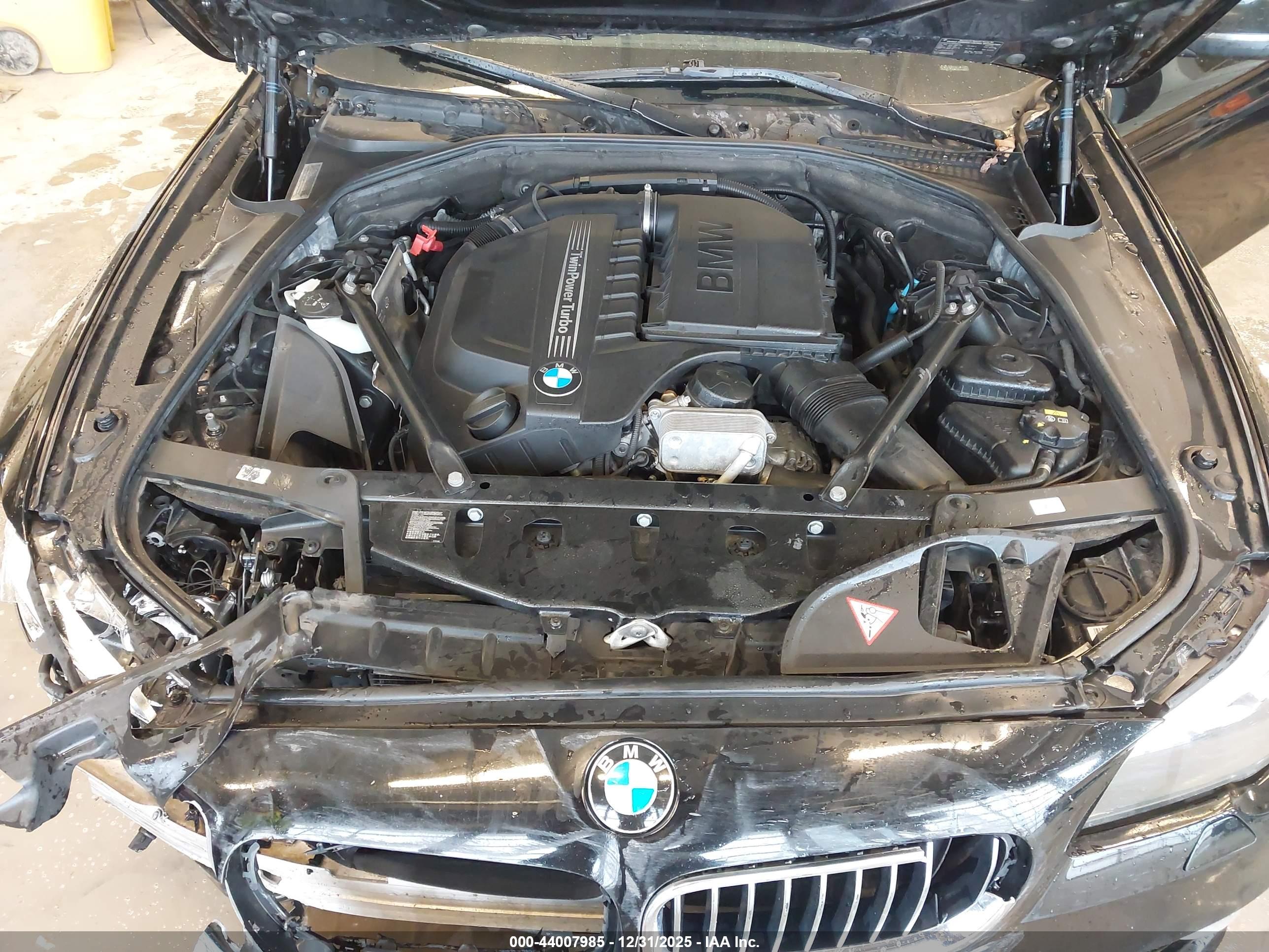 BMW 535I image 10