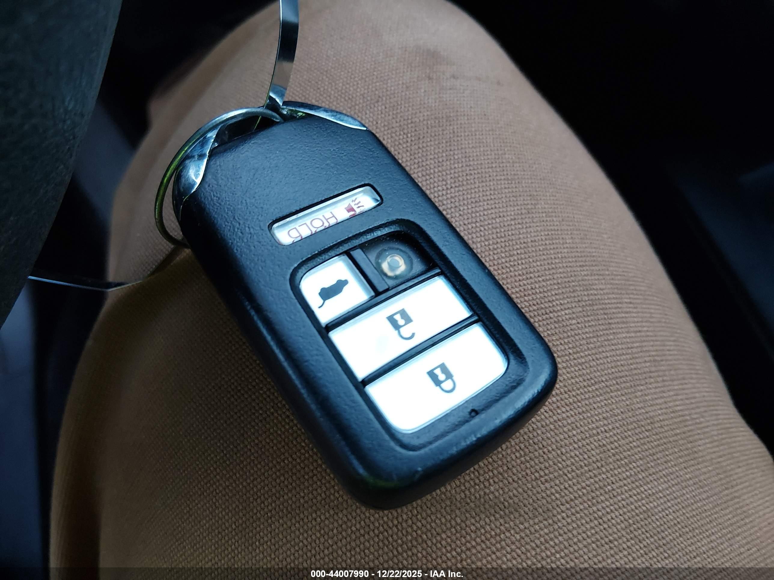 HONDA CR-V image 11