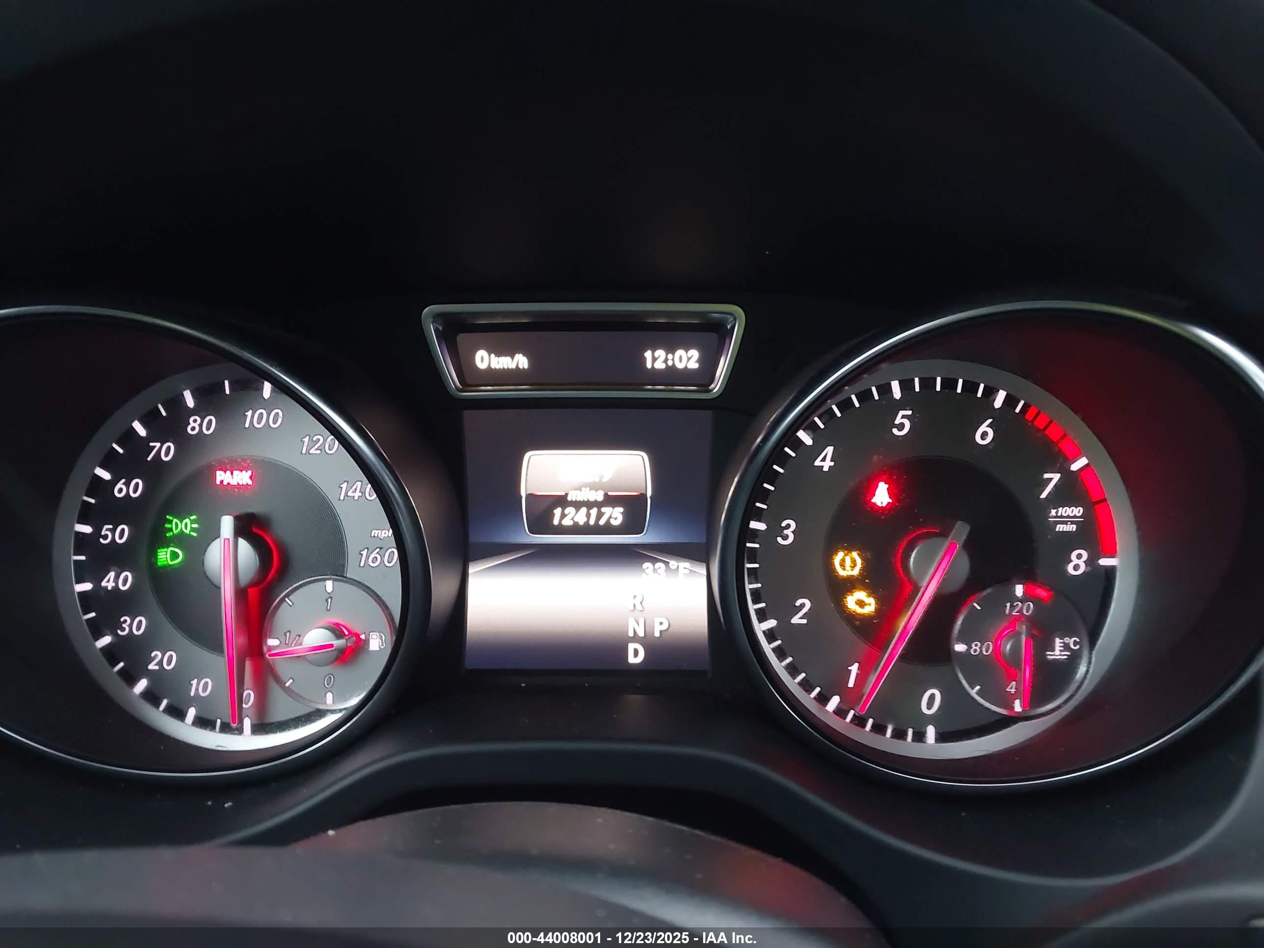 MERCEDES-BENZ GLA image 7
