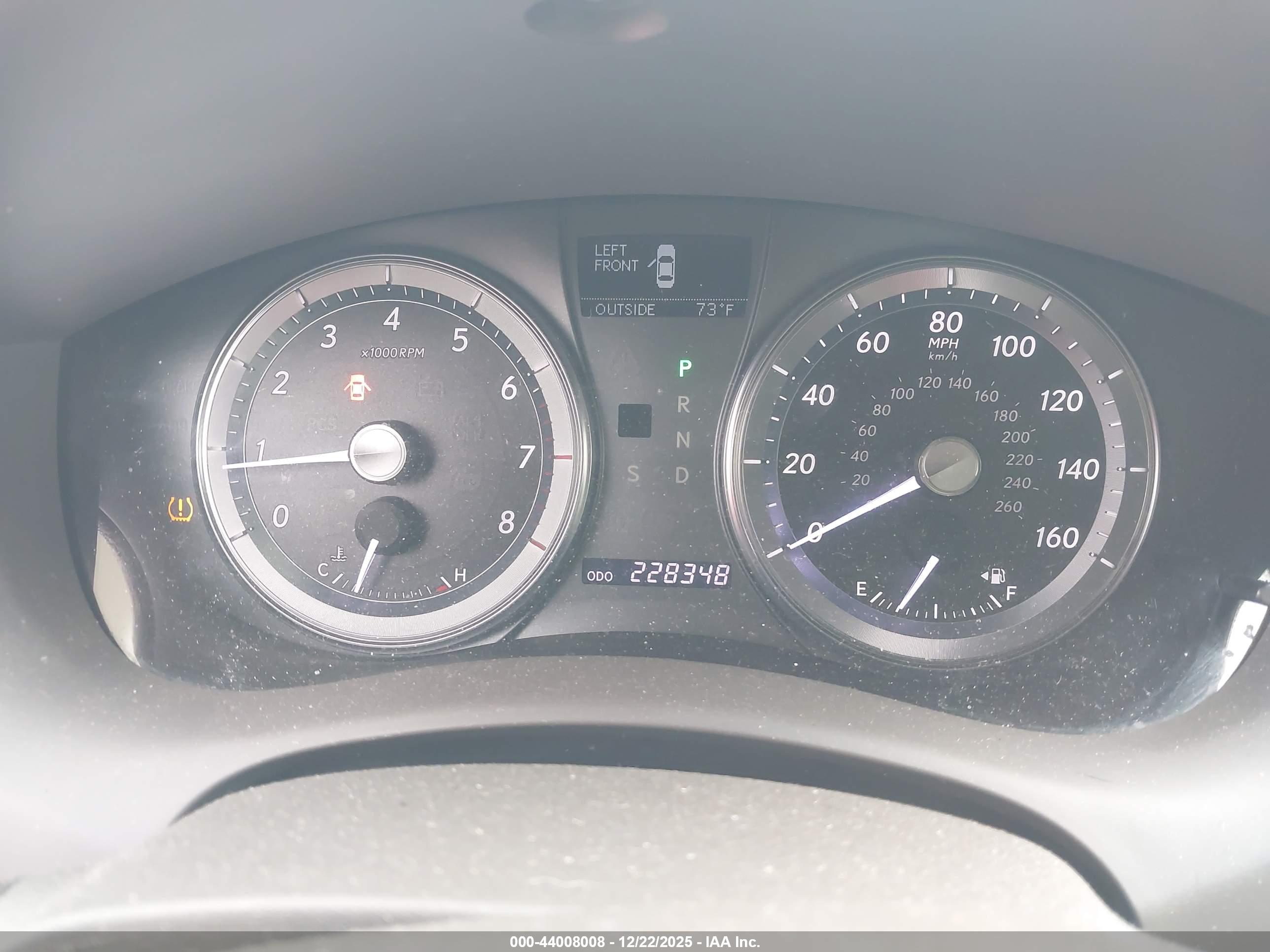 LEXUS ES image 7