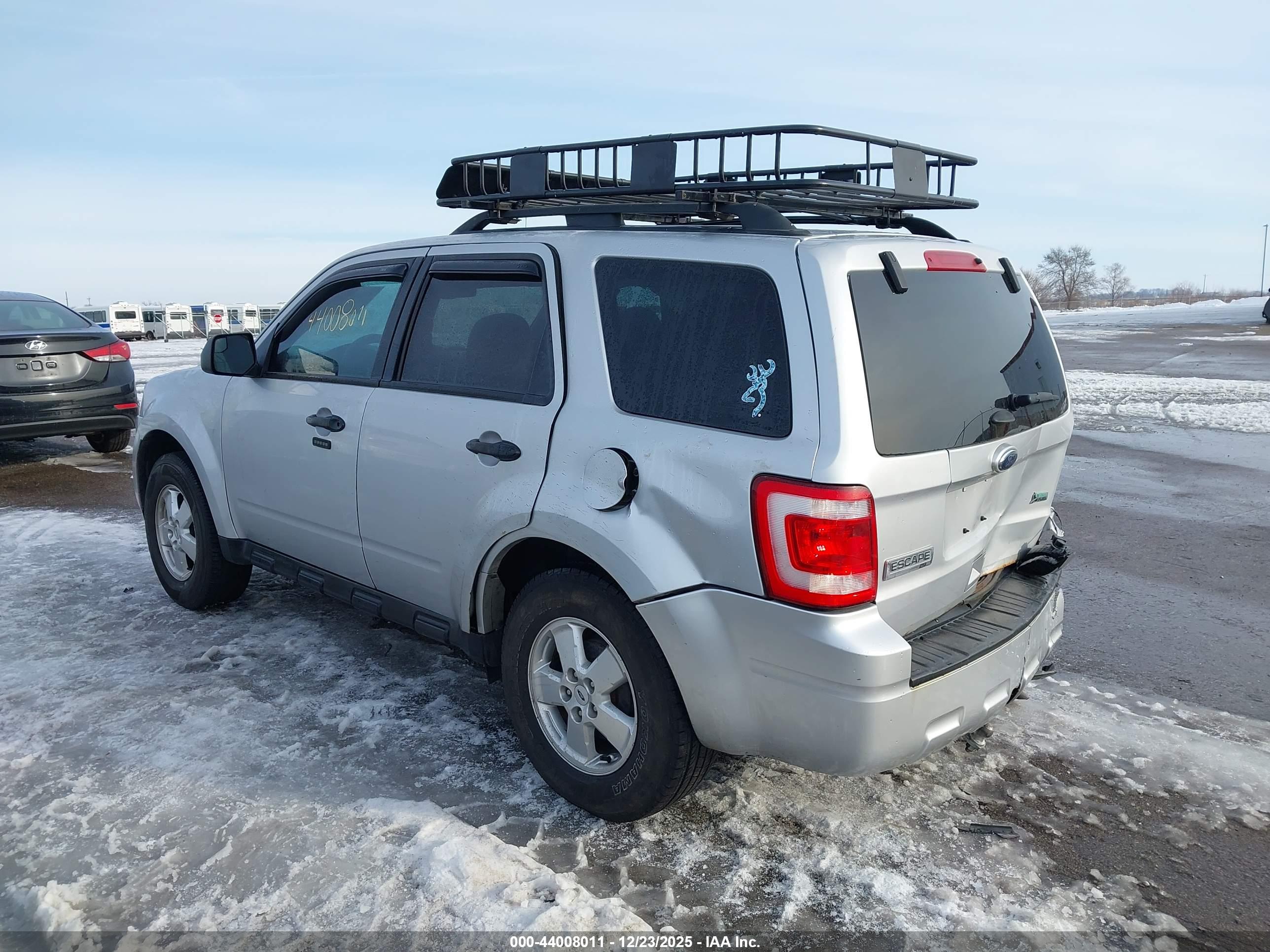 FORD ESCAPE image 3