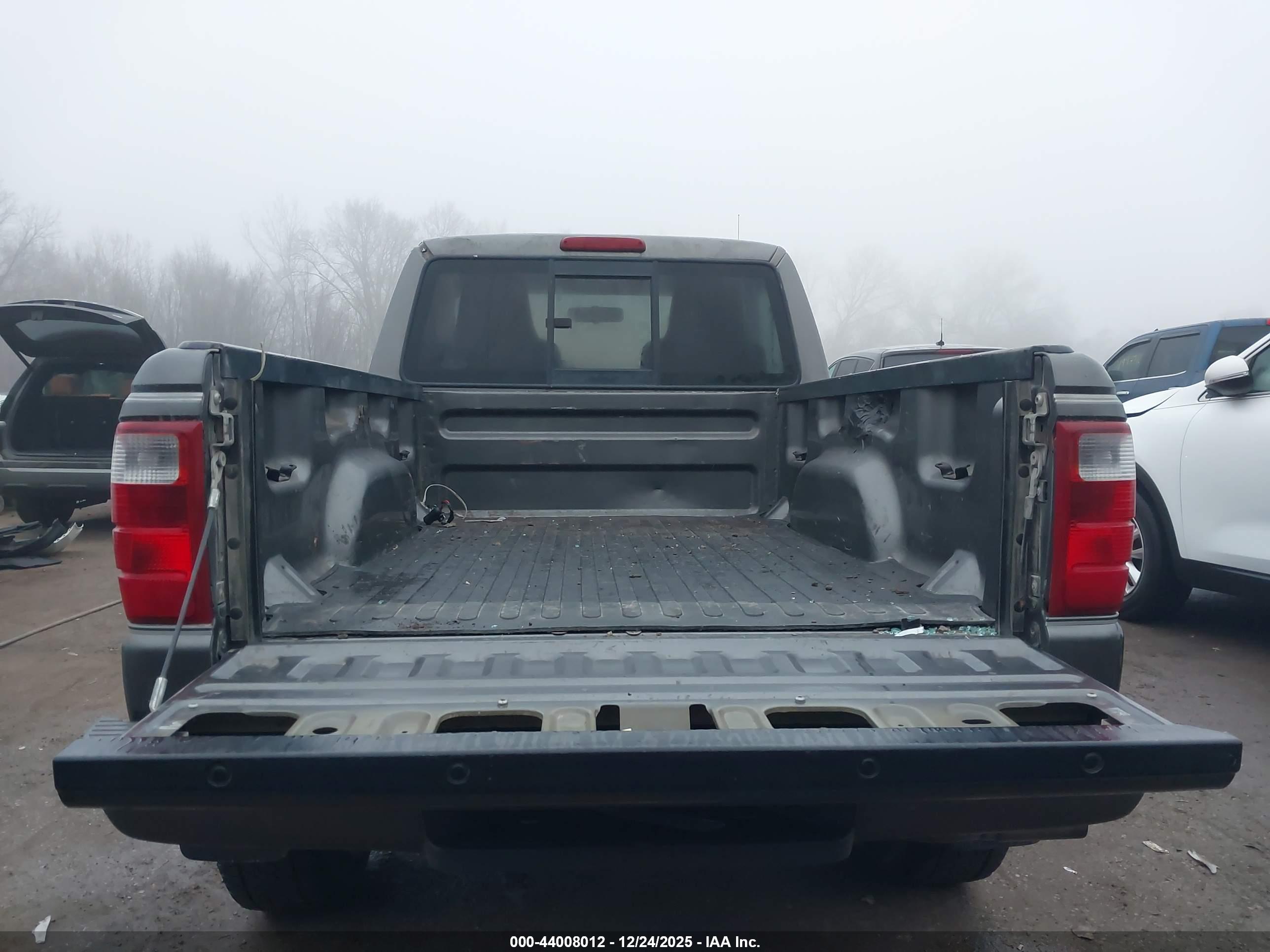 FORD RANGER image 8