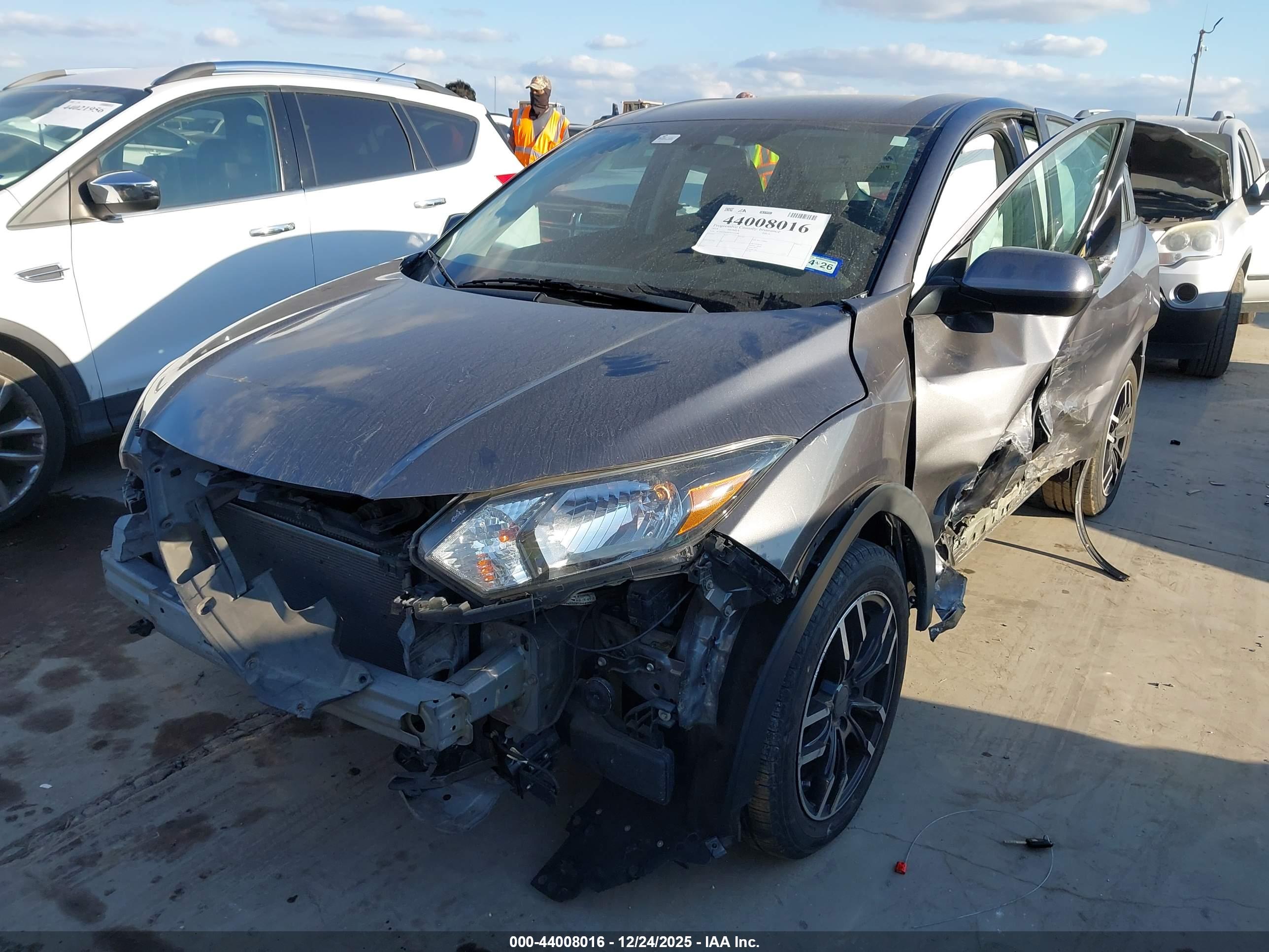 HONDA HR-V image 2