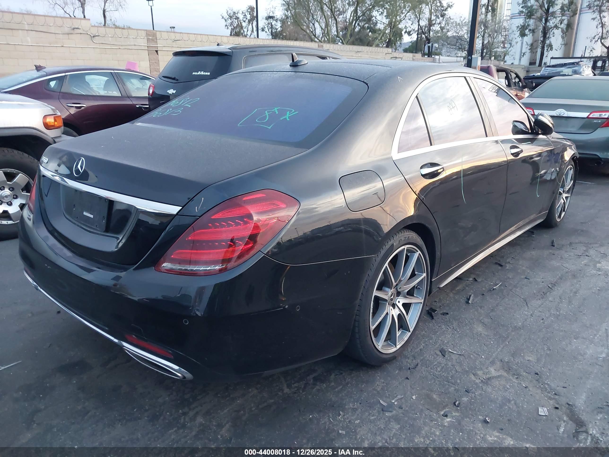 MERCEDES-BENZ S image 4