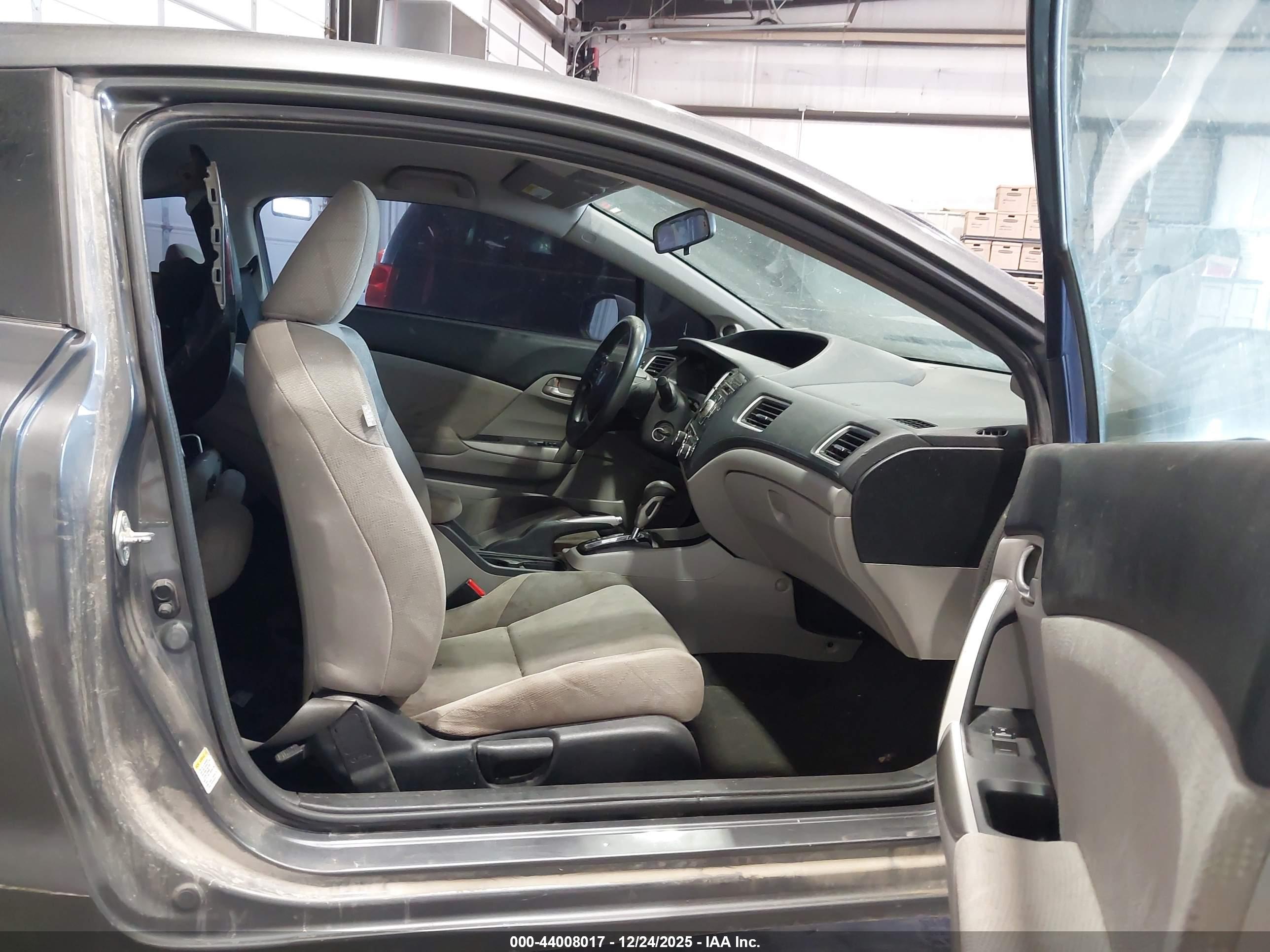 HONDA CIVIC image 5