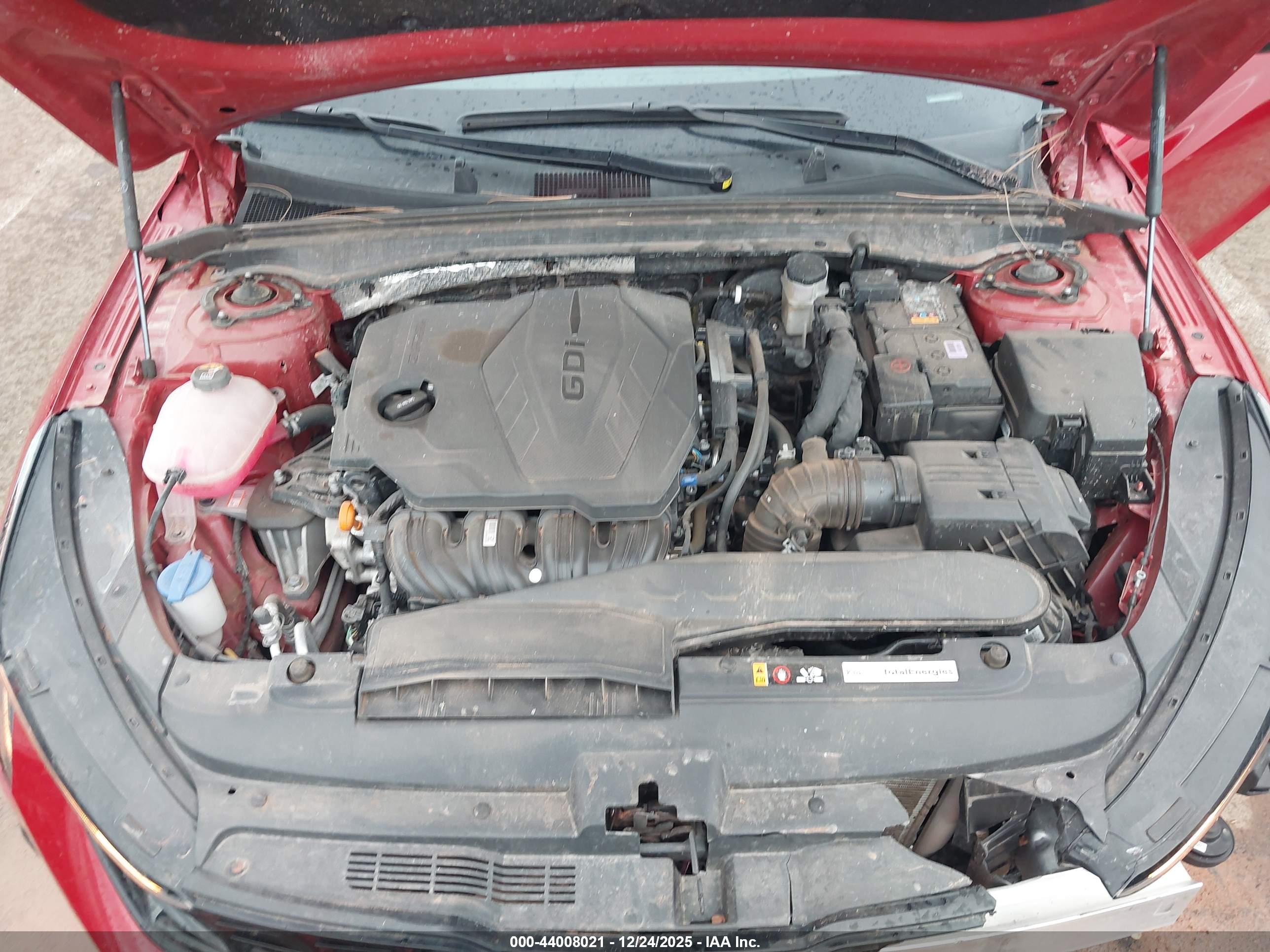 KIA K5 image 10