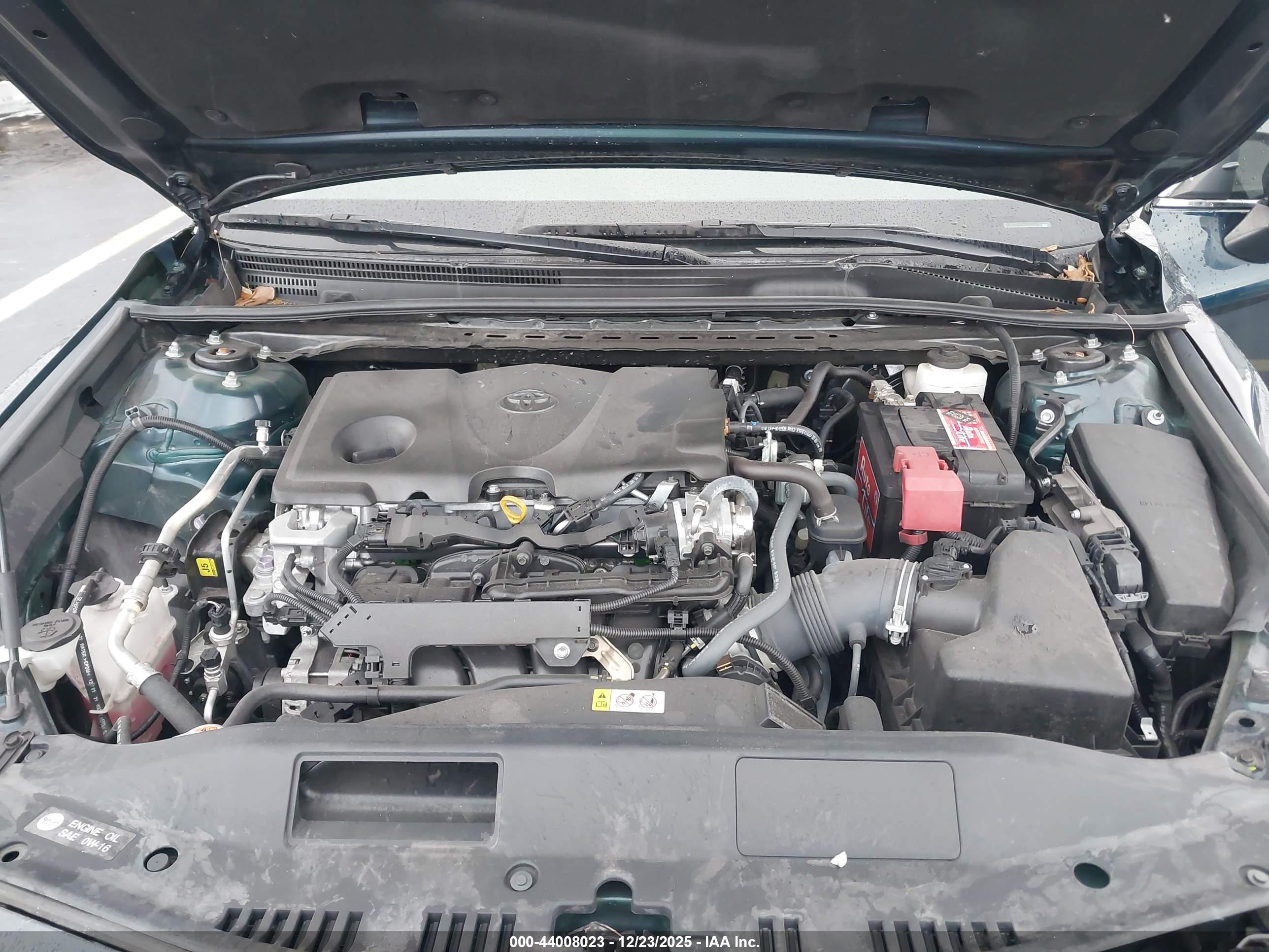 TOYOTA CAMRY image 10