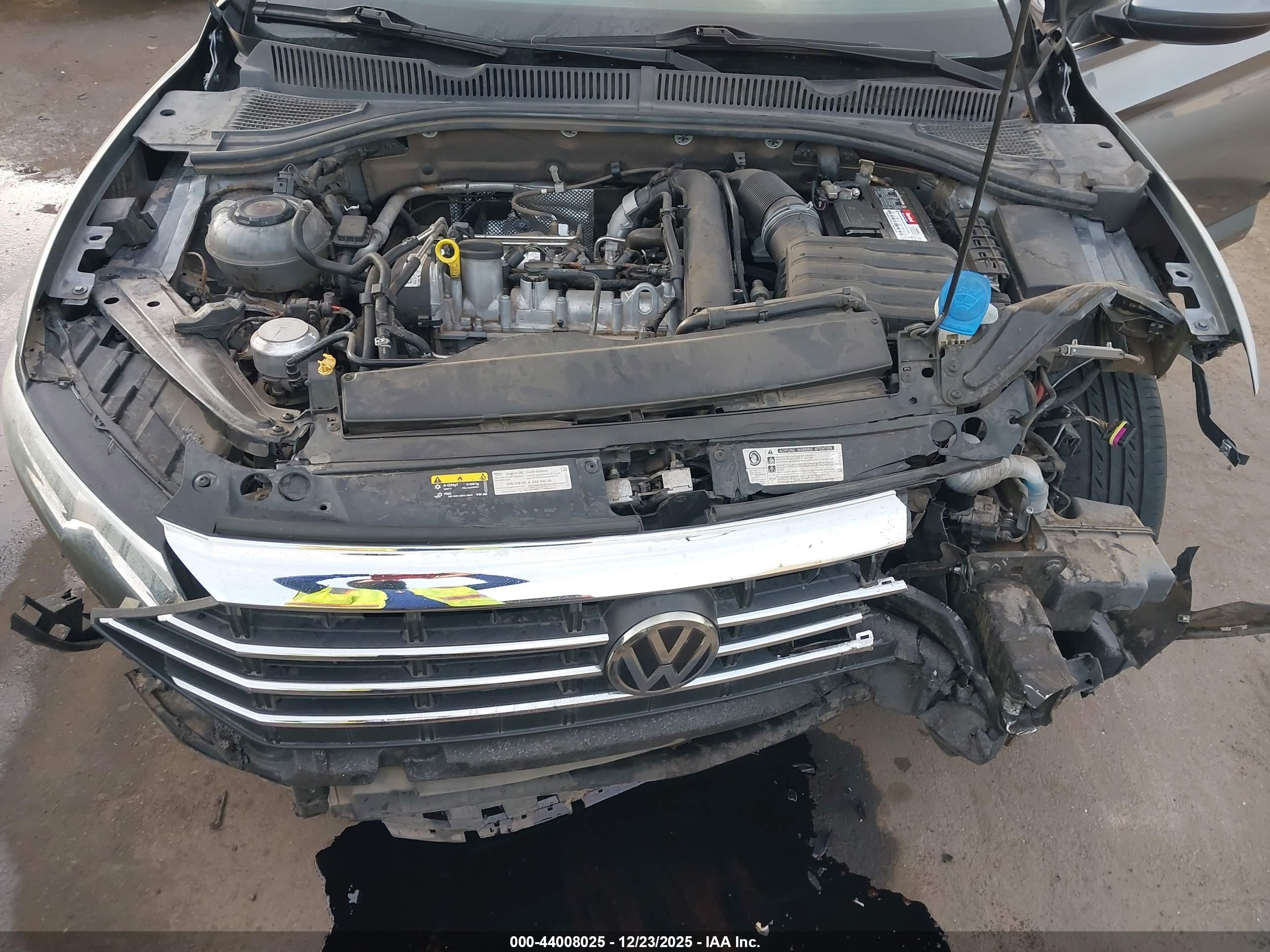VOLKSWAGEN JETTA image 10
