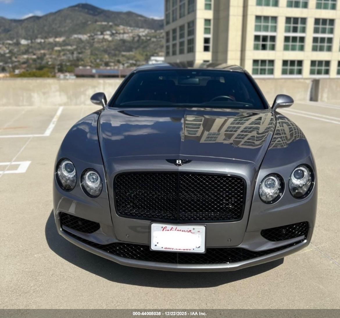 BENTLEY FLYING image 2
