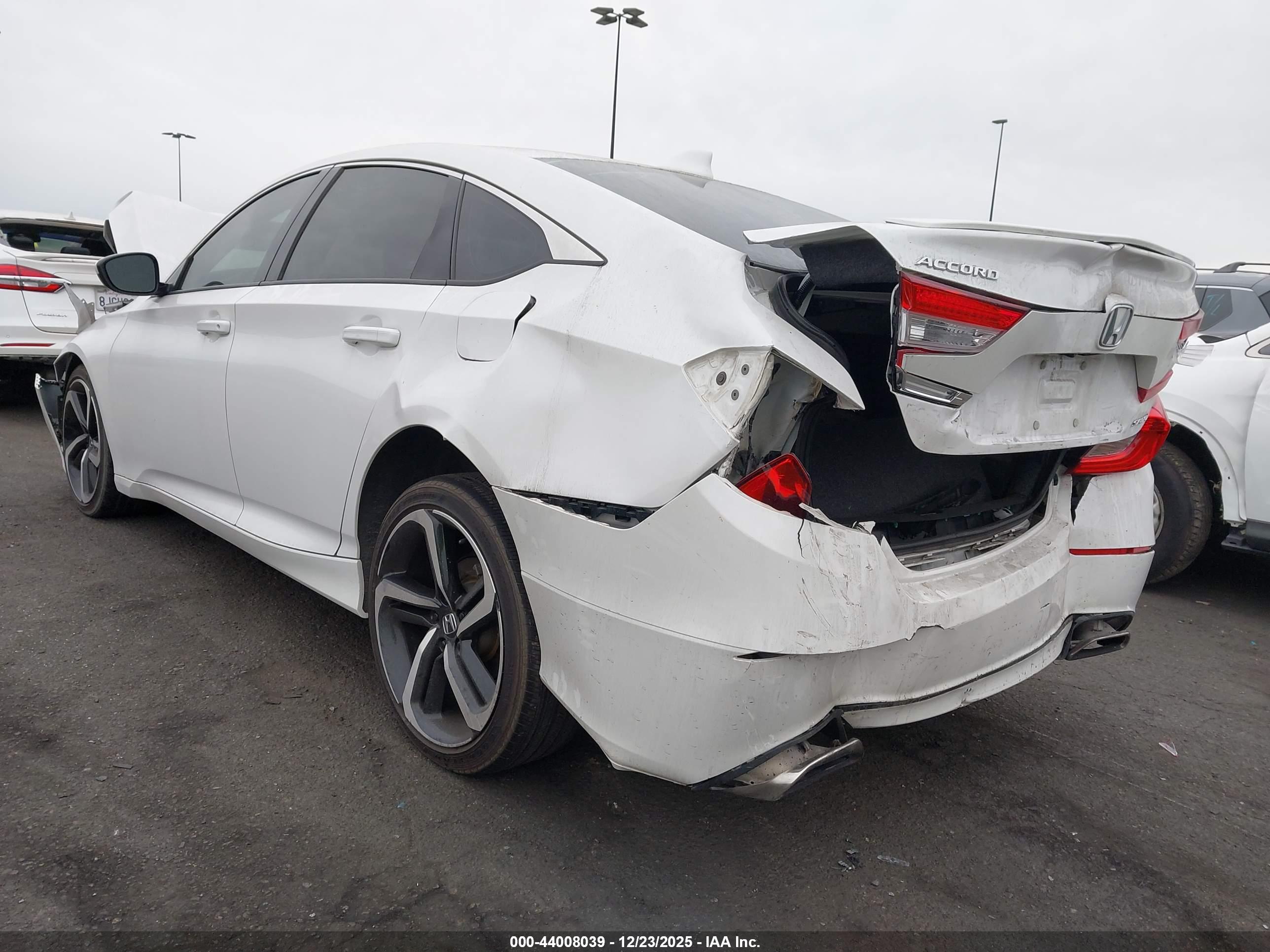 HONDA ACCORD image 3