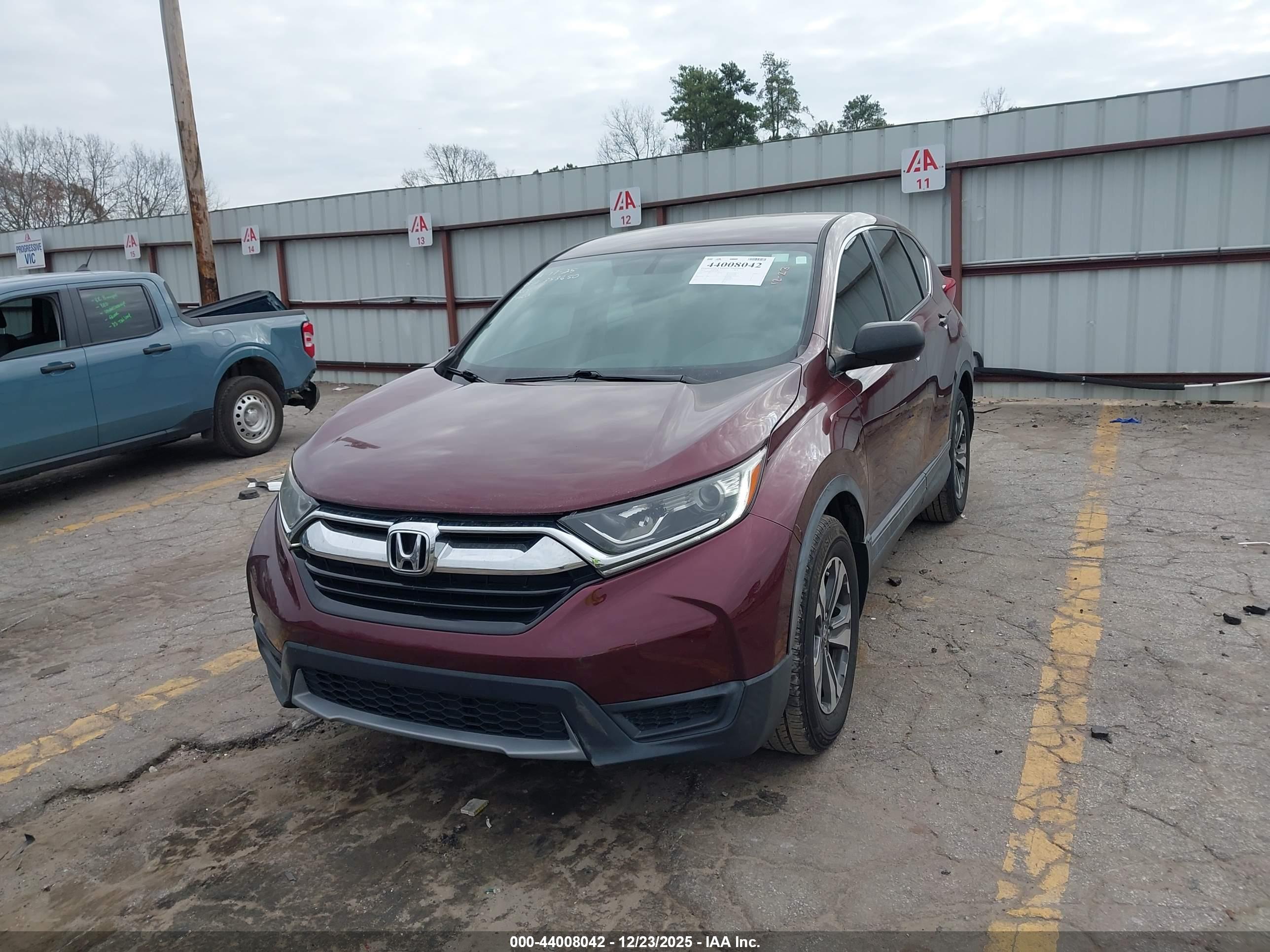HONDA CR-V image 2