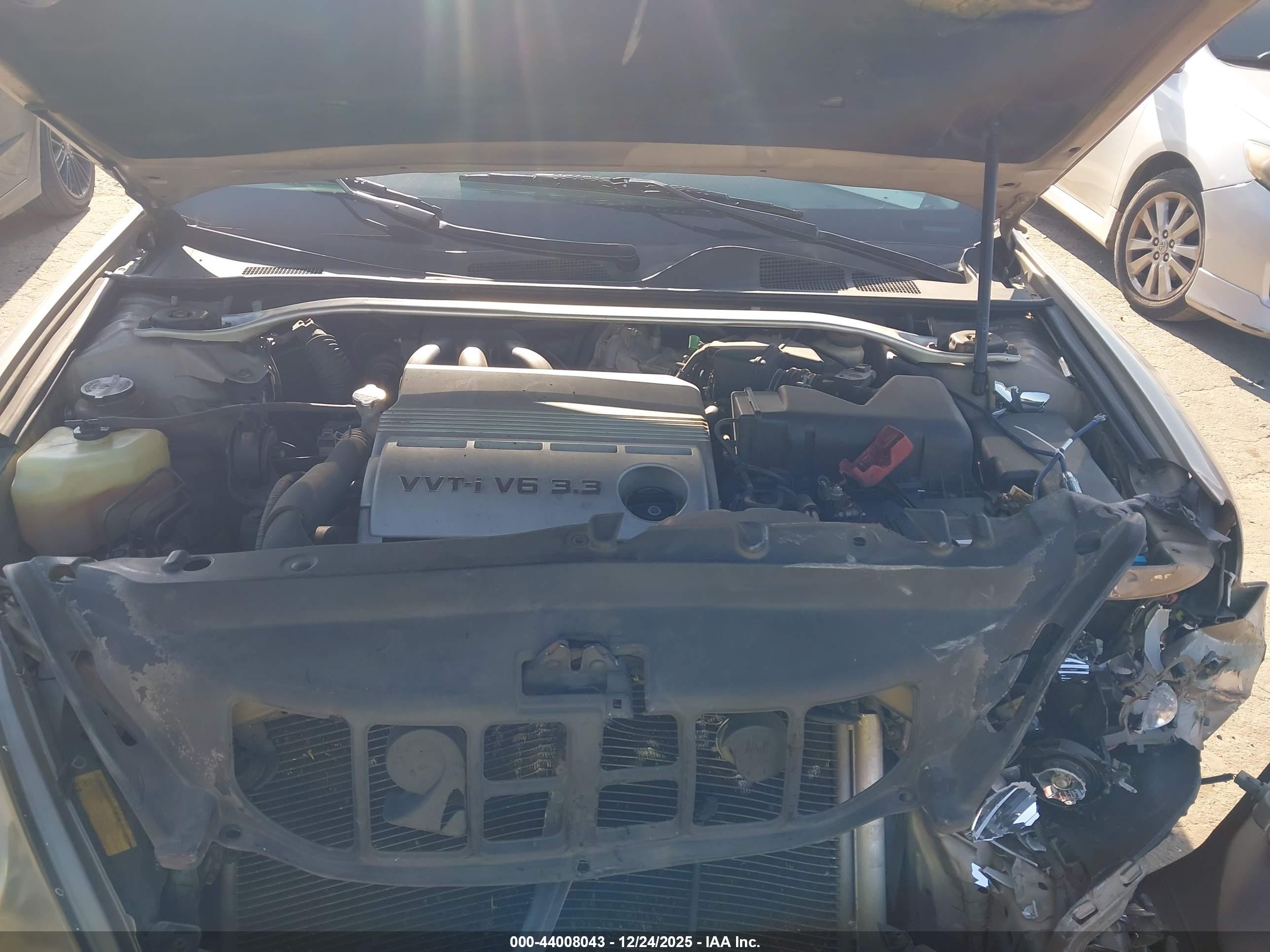 LEXUS ES image 10