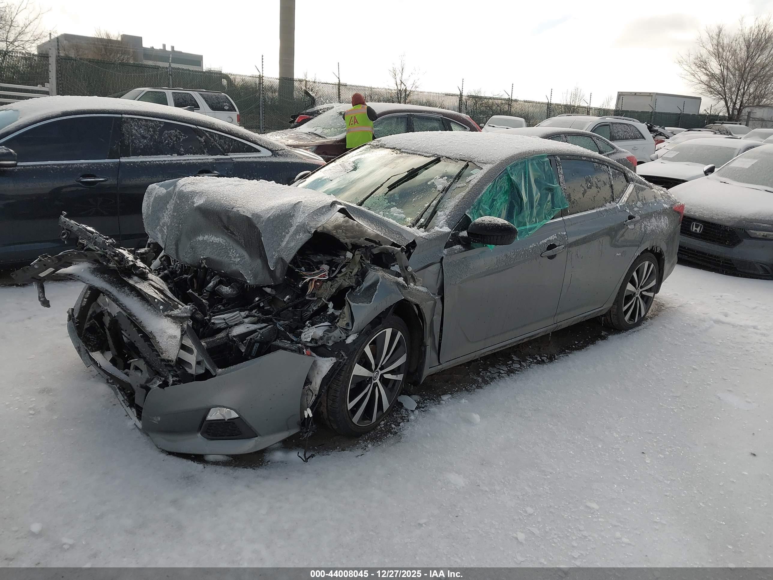 NISSAN ALTIMA image 2