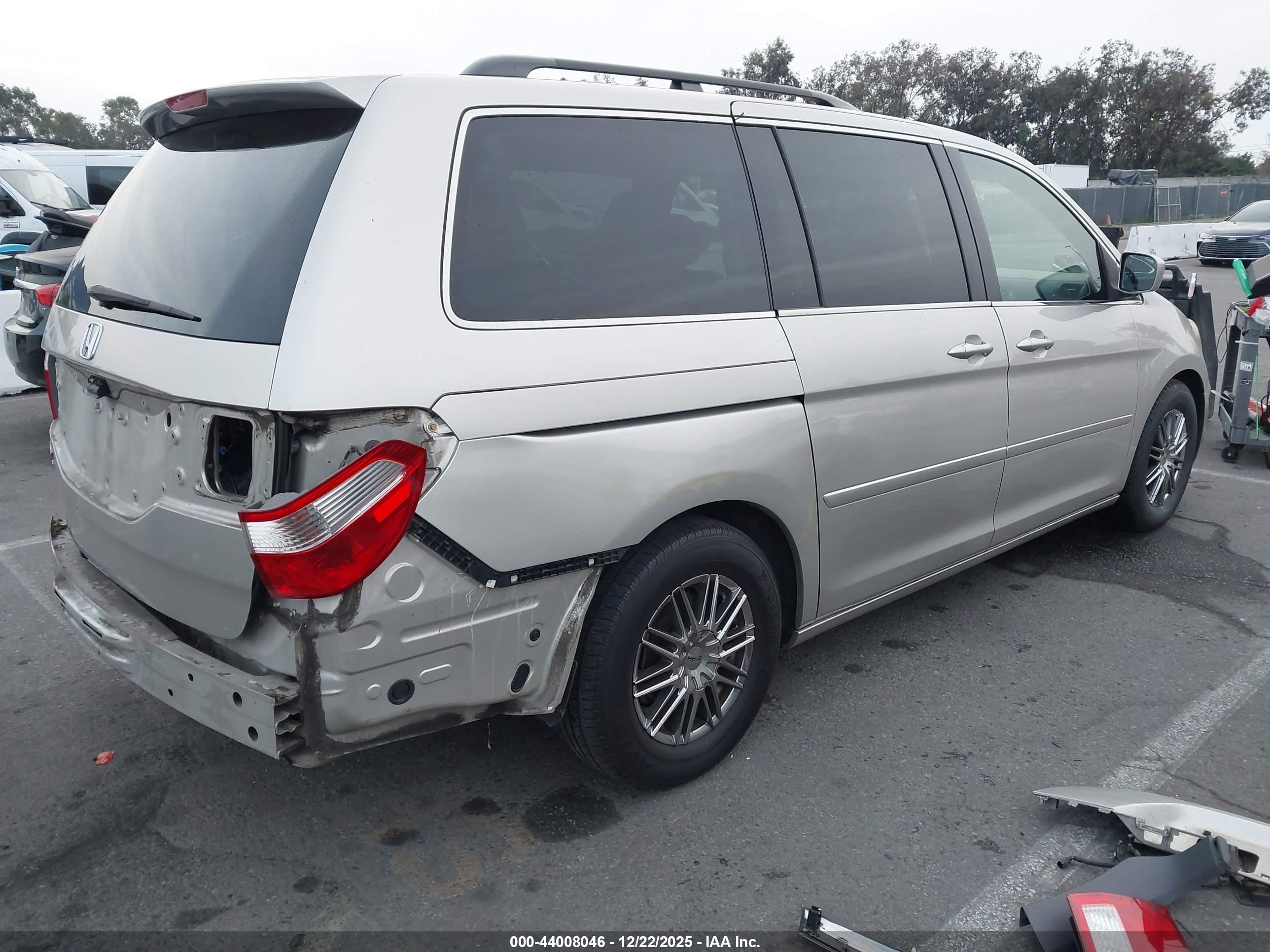 HONDA ODYSSEY image 4