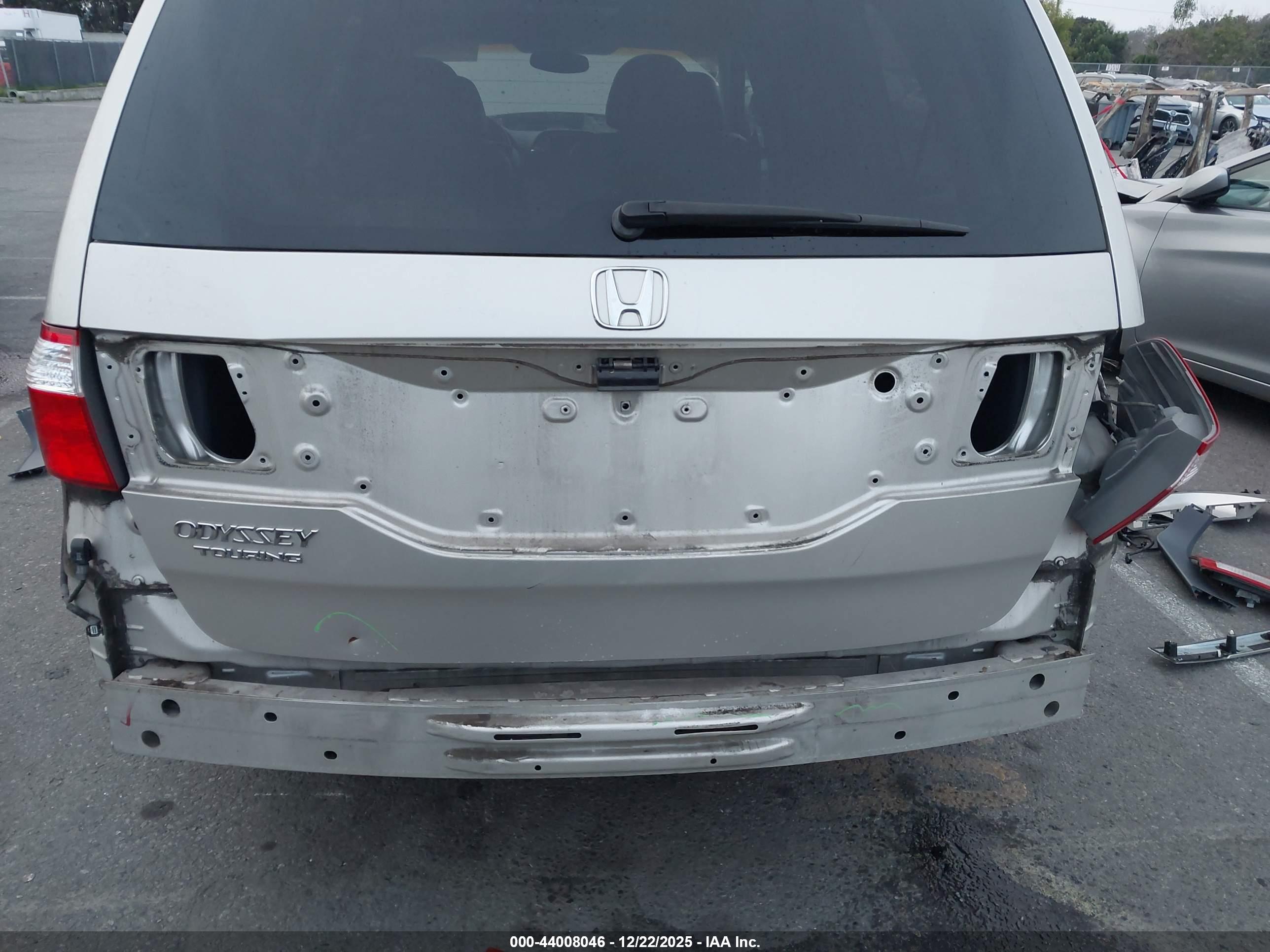 HONDA ODYSSEY image 6