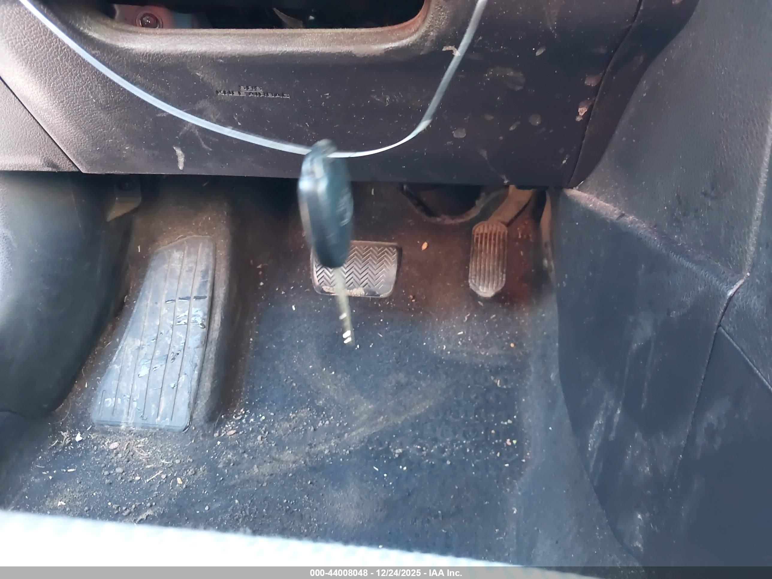 TOYOTA COROLLA image 11