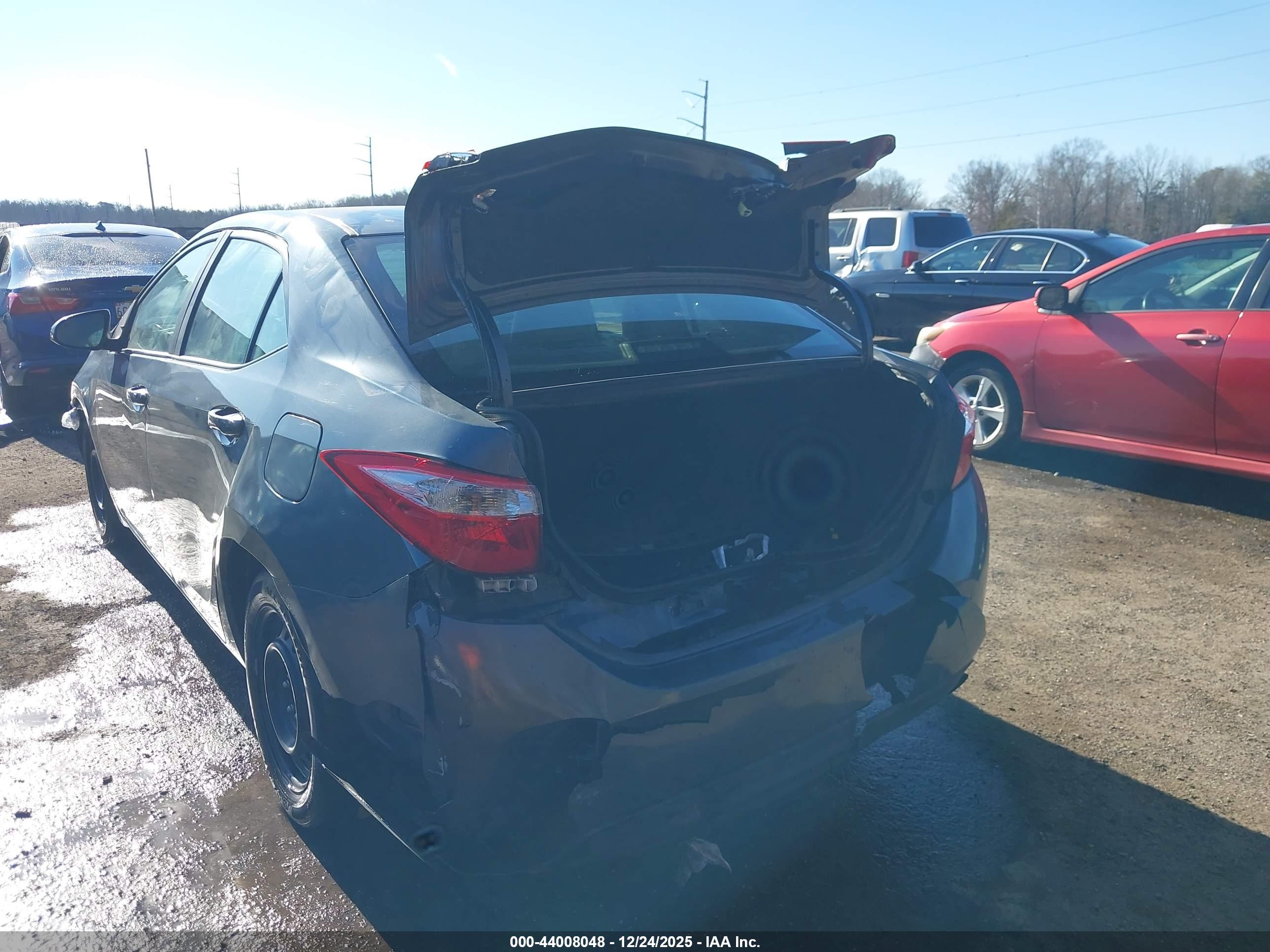 TOYOTA COROLLA image 6