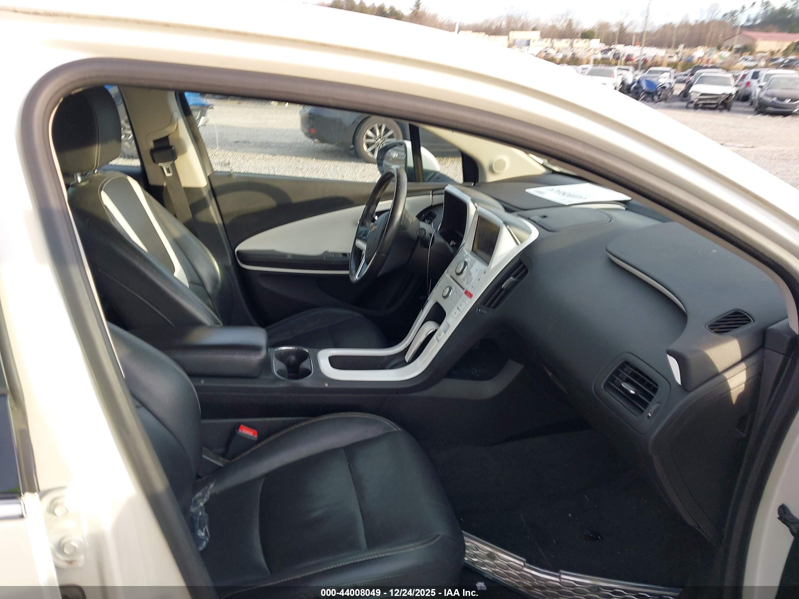 CHEVROLET VOLT image 5