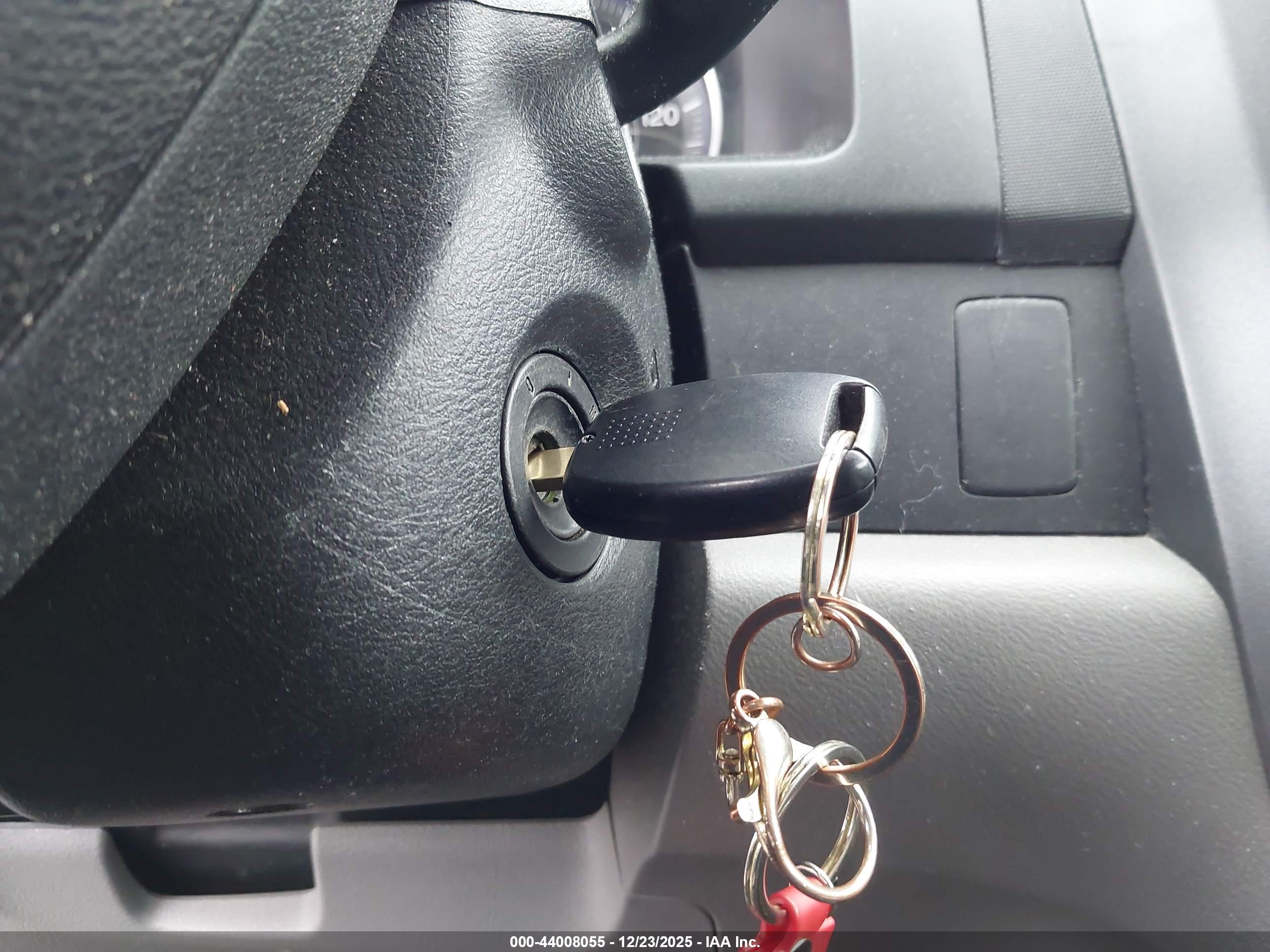 HONDA CR-V image 11