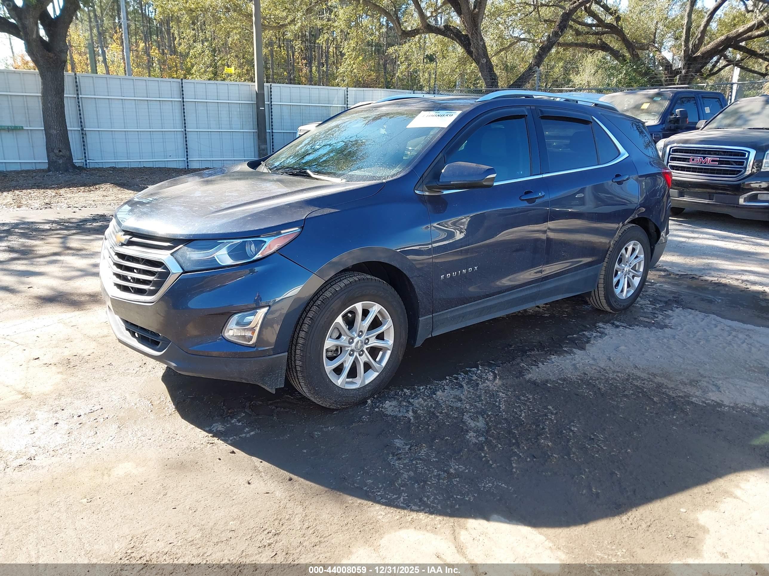 CHEVROLET EQUINOX image 2