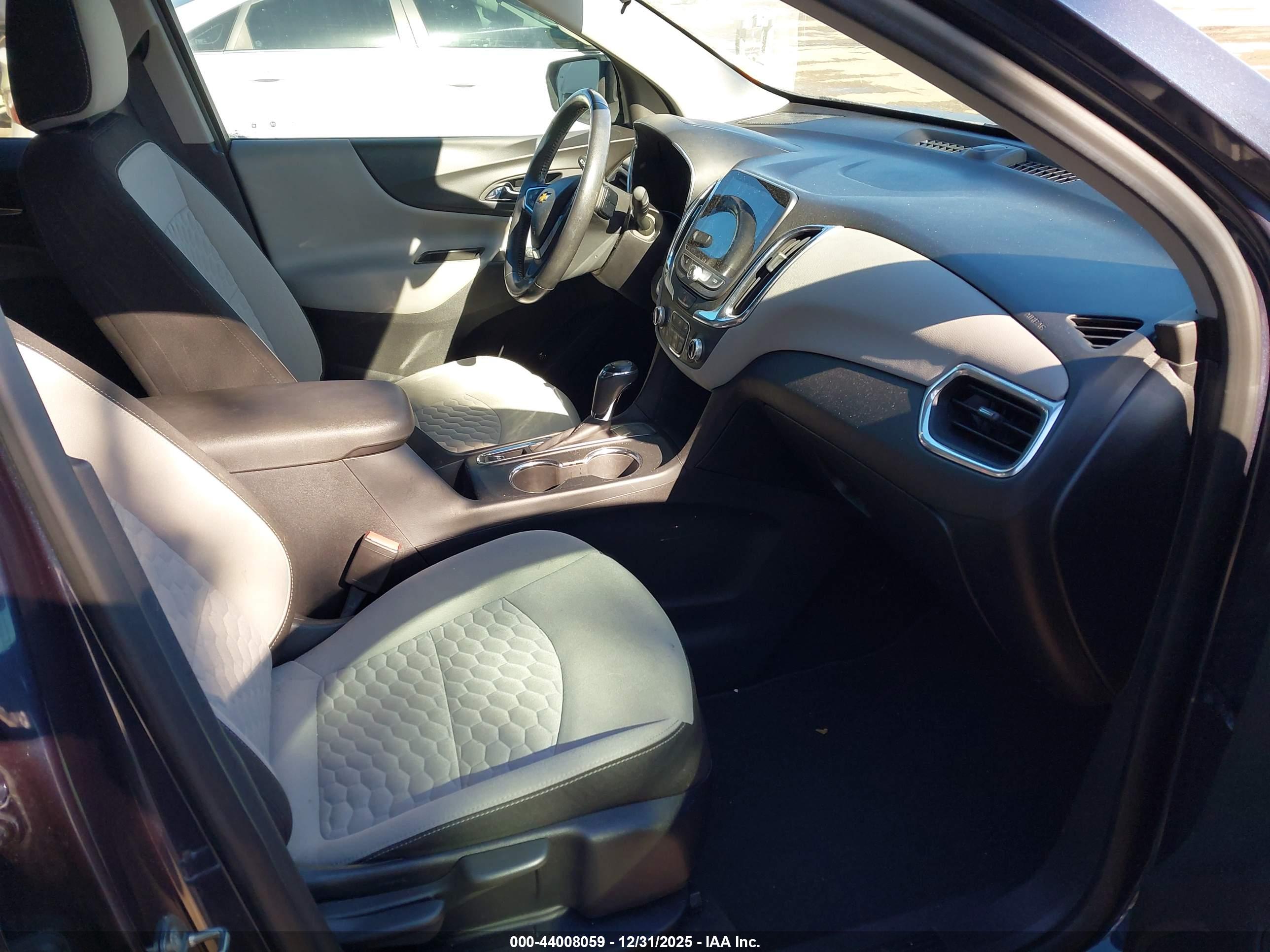CHEVROLET EQUINOX image 5
