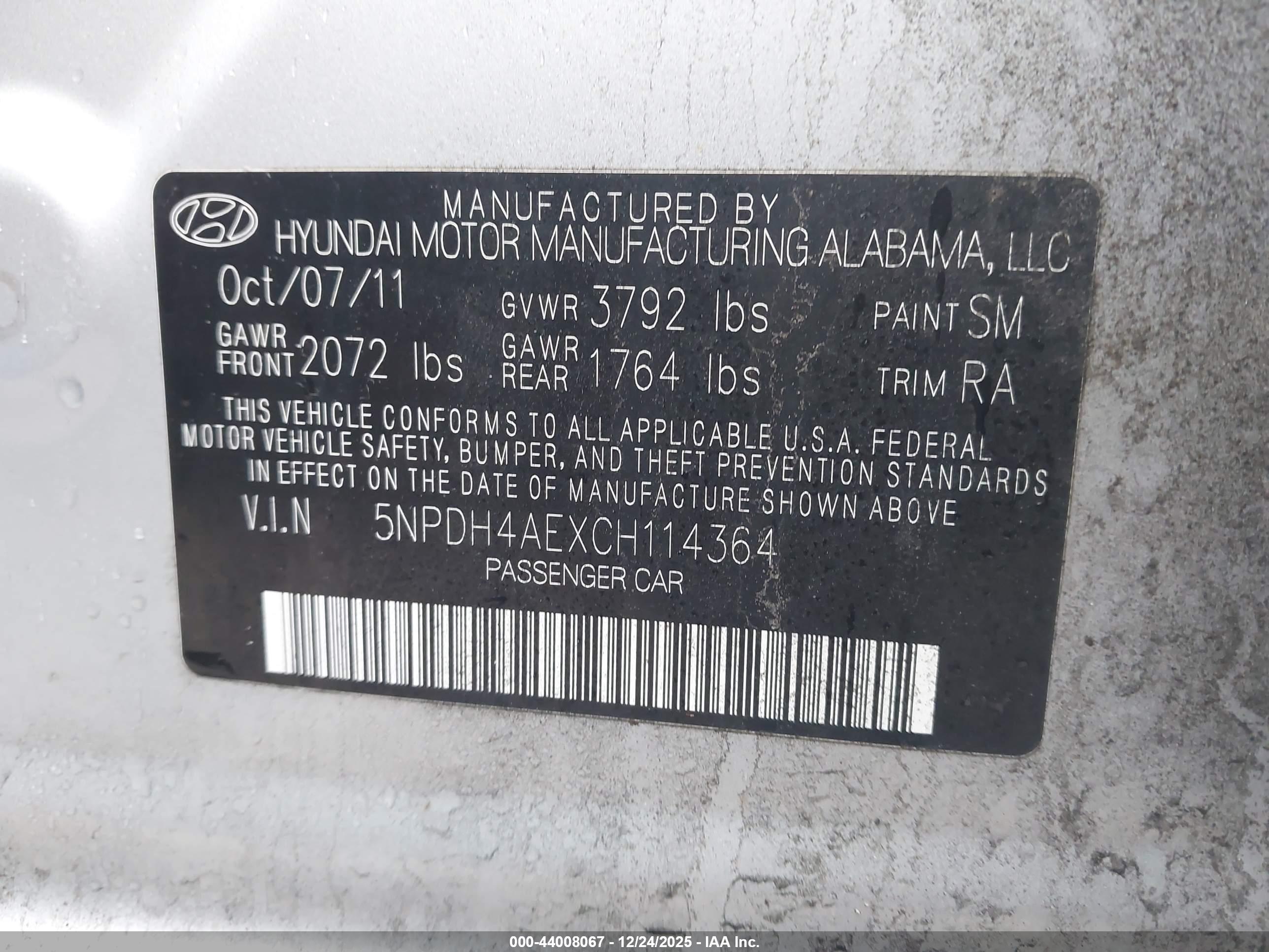 HYUNDAI ELANTRA image 9