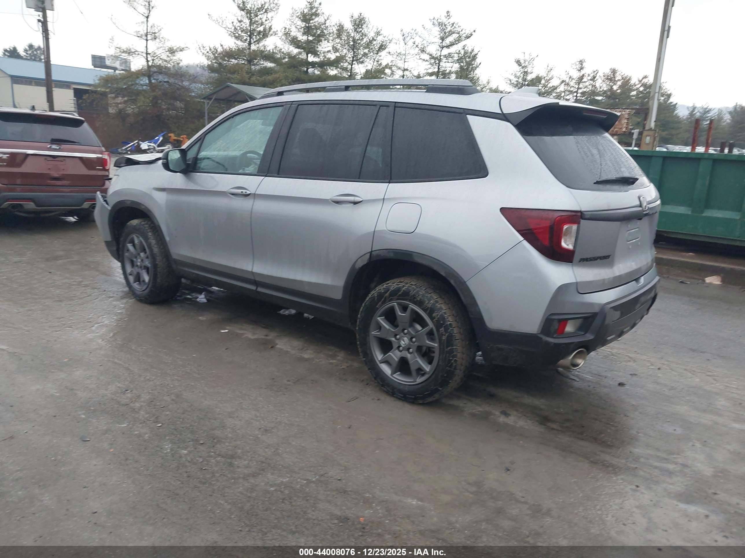 HONDA PASSPORT image 3