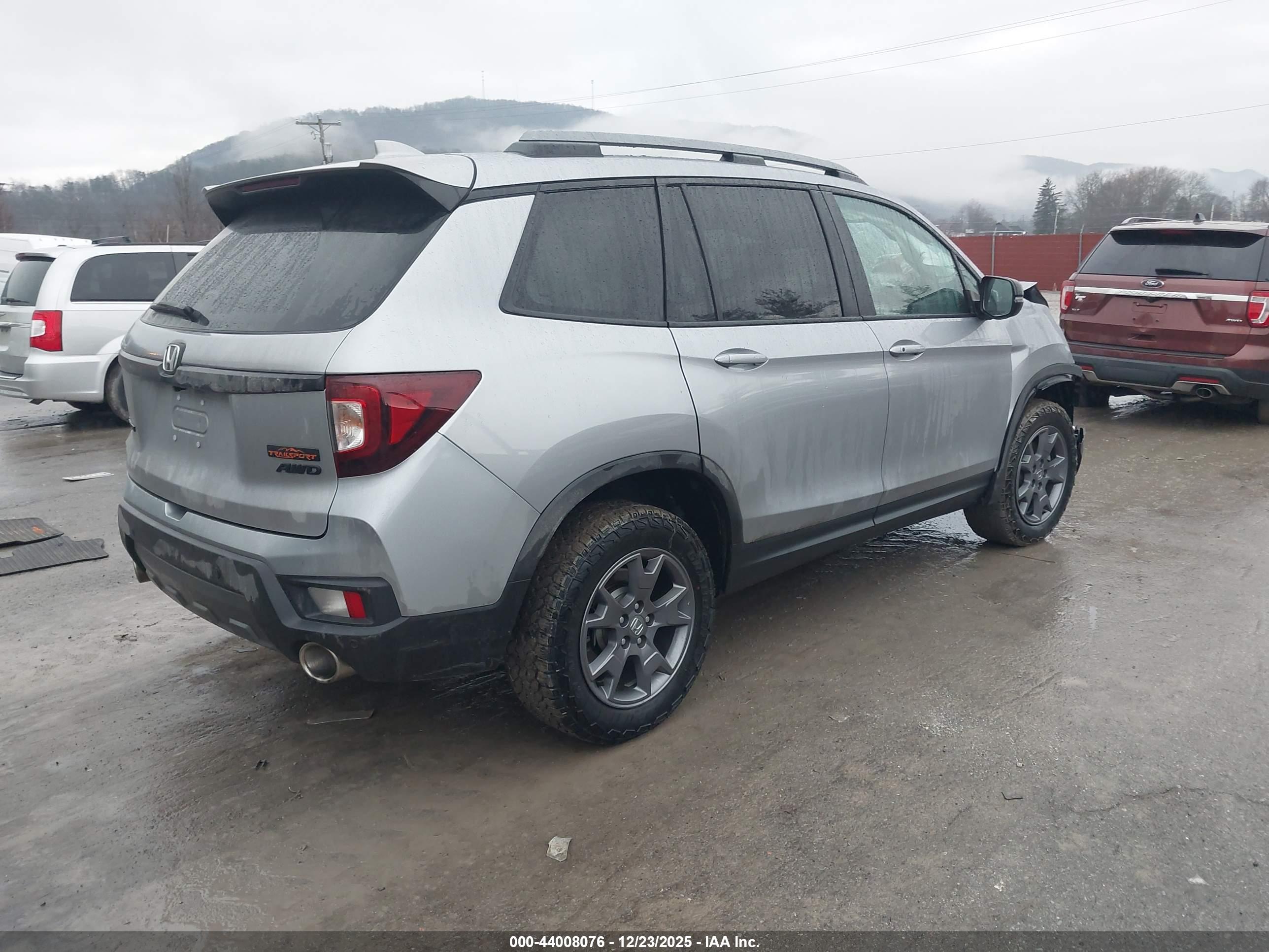 HONDA PASSPORT image 4
