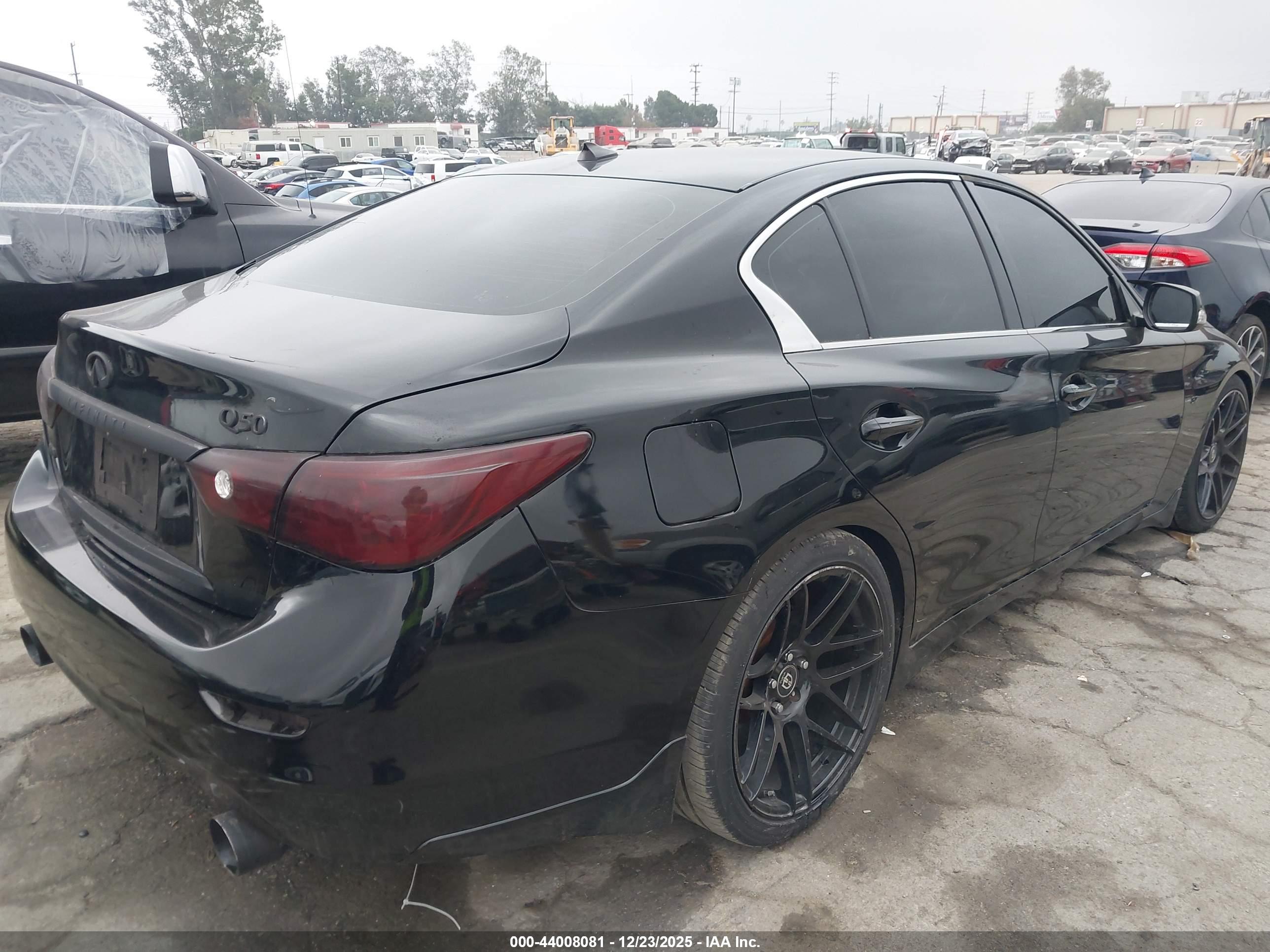 INFINITI Q50 image 4