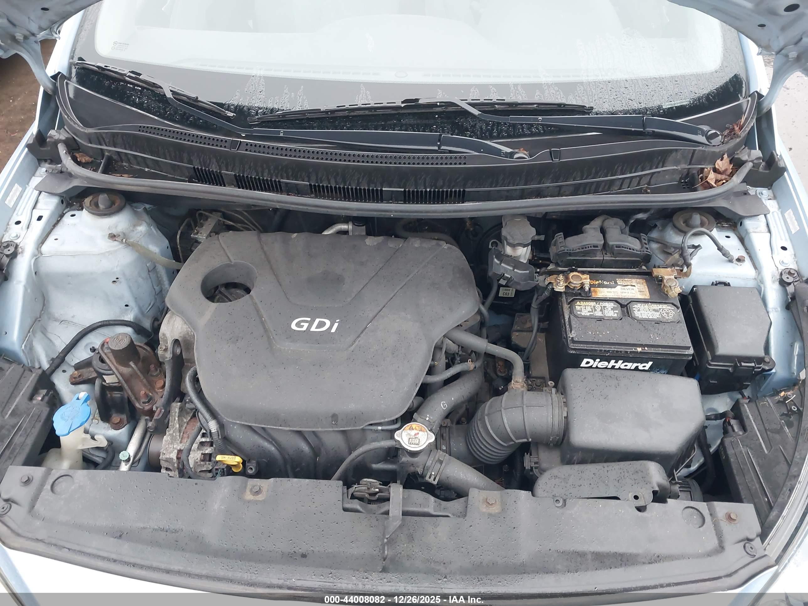HYUNDAI ACCENT image 10
