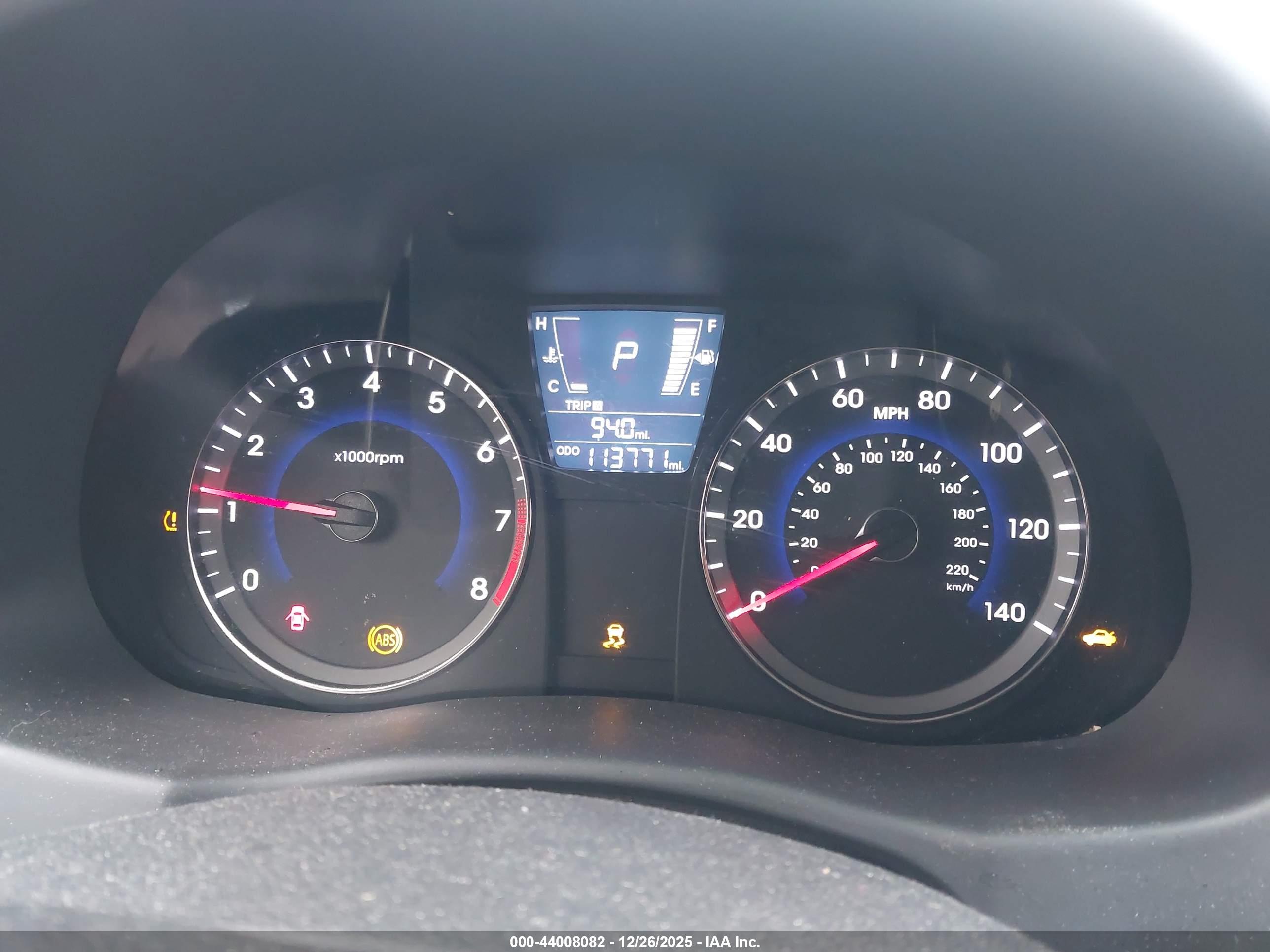 HYUNDAI ACCENT image 7