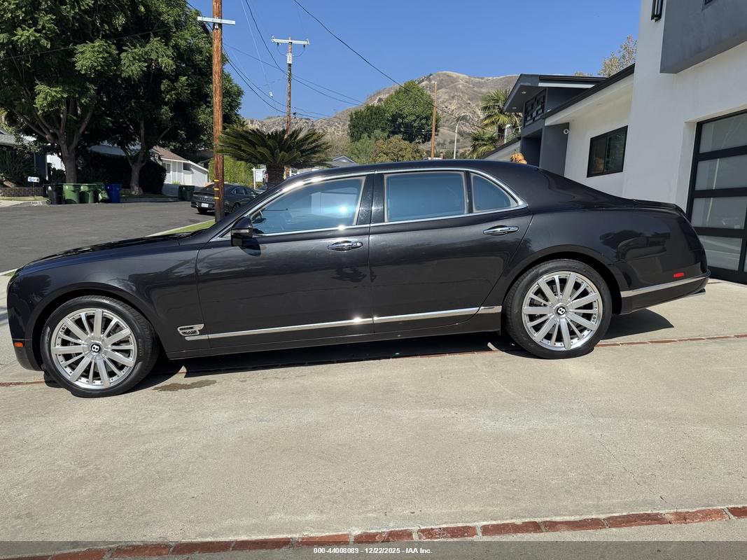 BENTLEY MULSANNE image 3