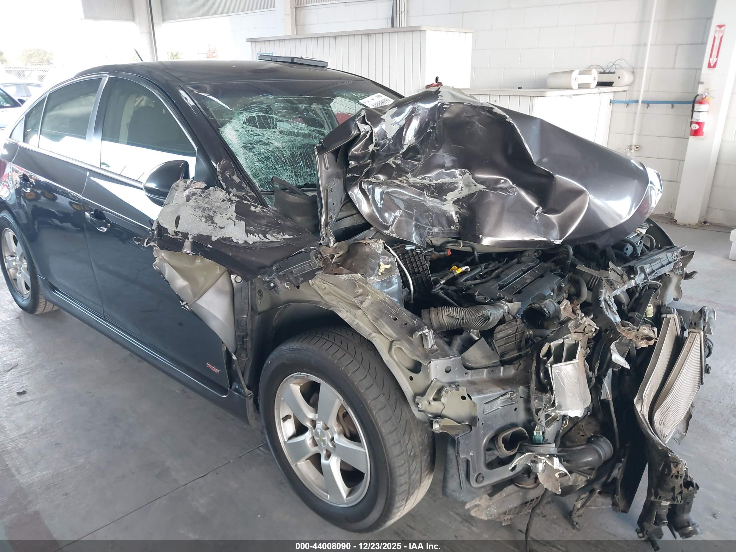 CHEVROLET CRUZE image 6