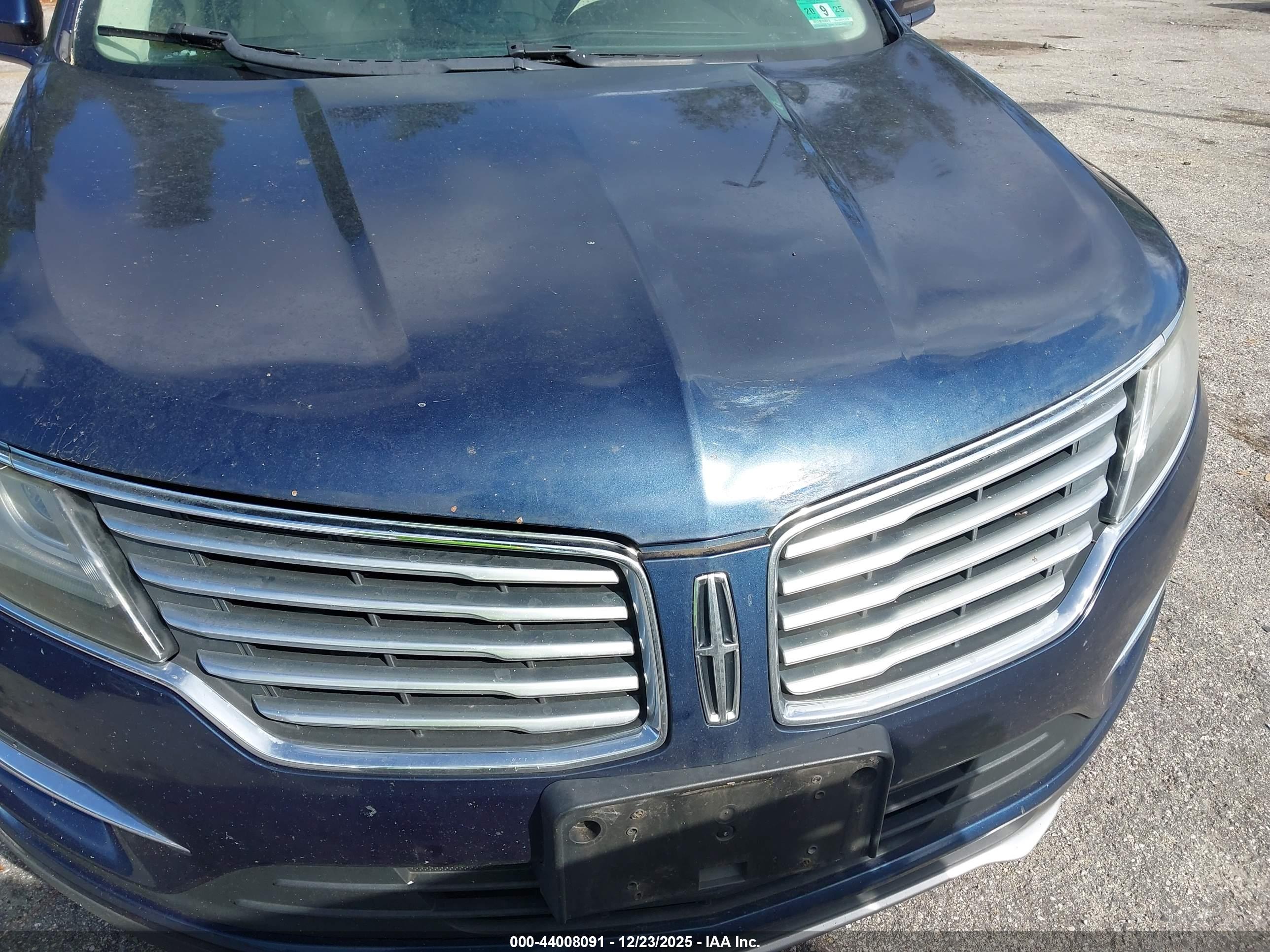 LINCOLN MKC image 6