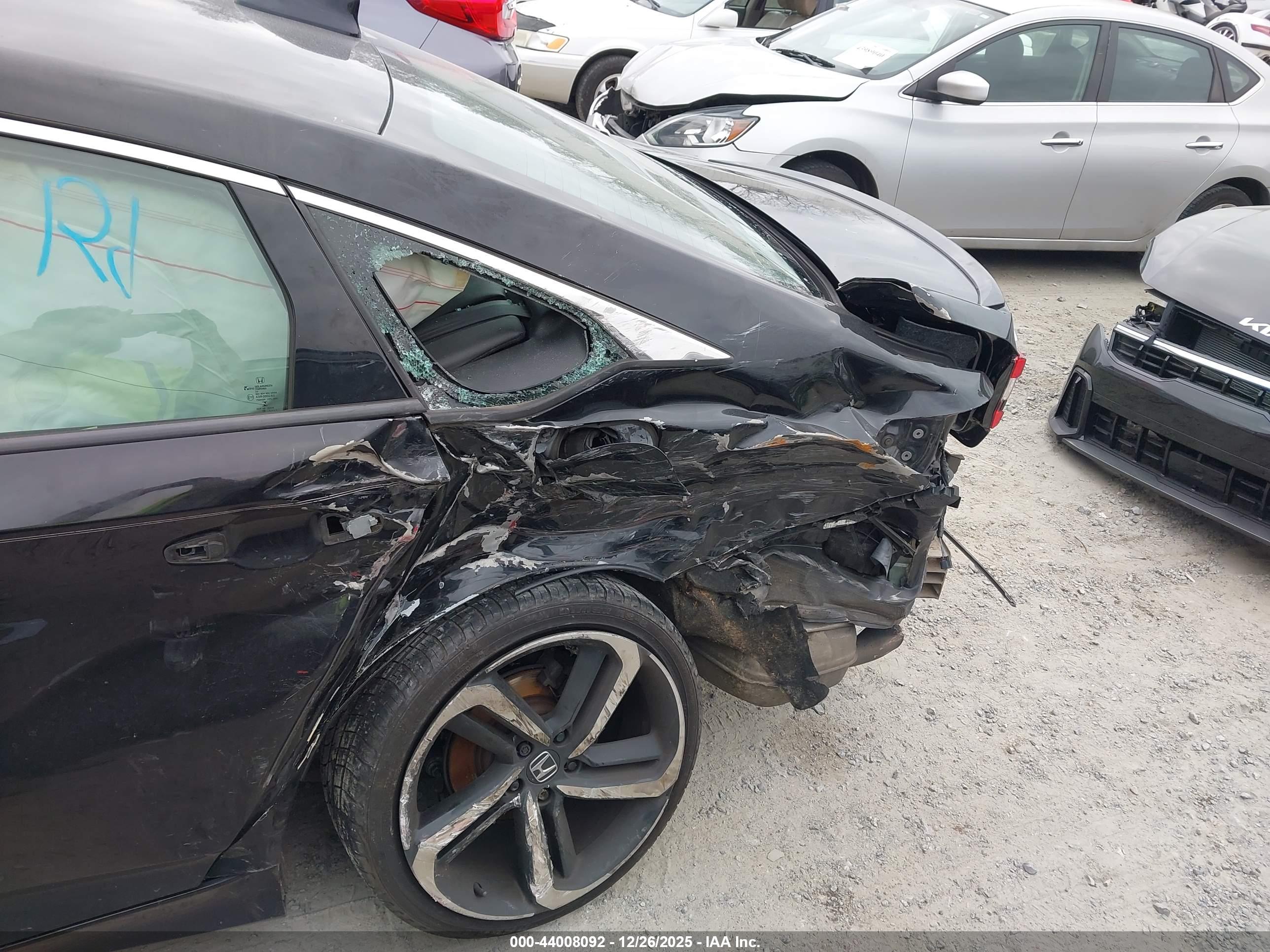 HONDA ACCORD image 6