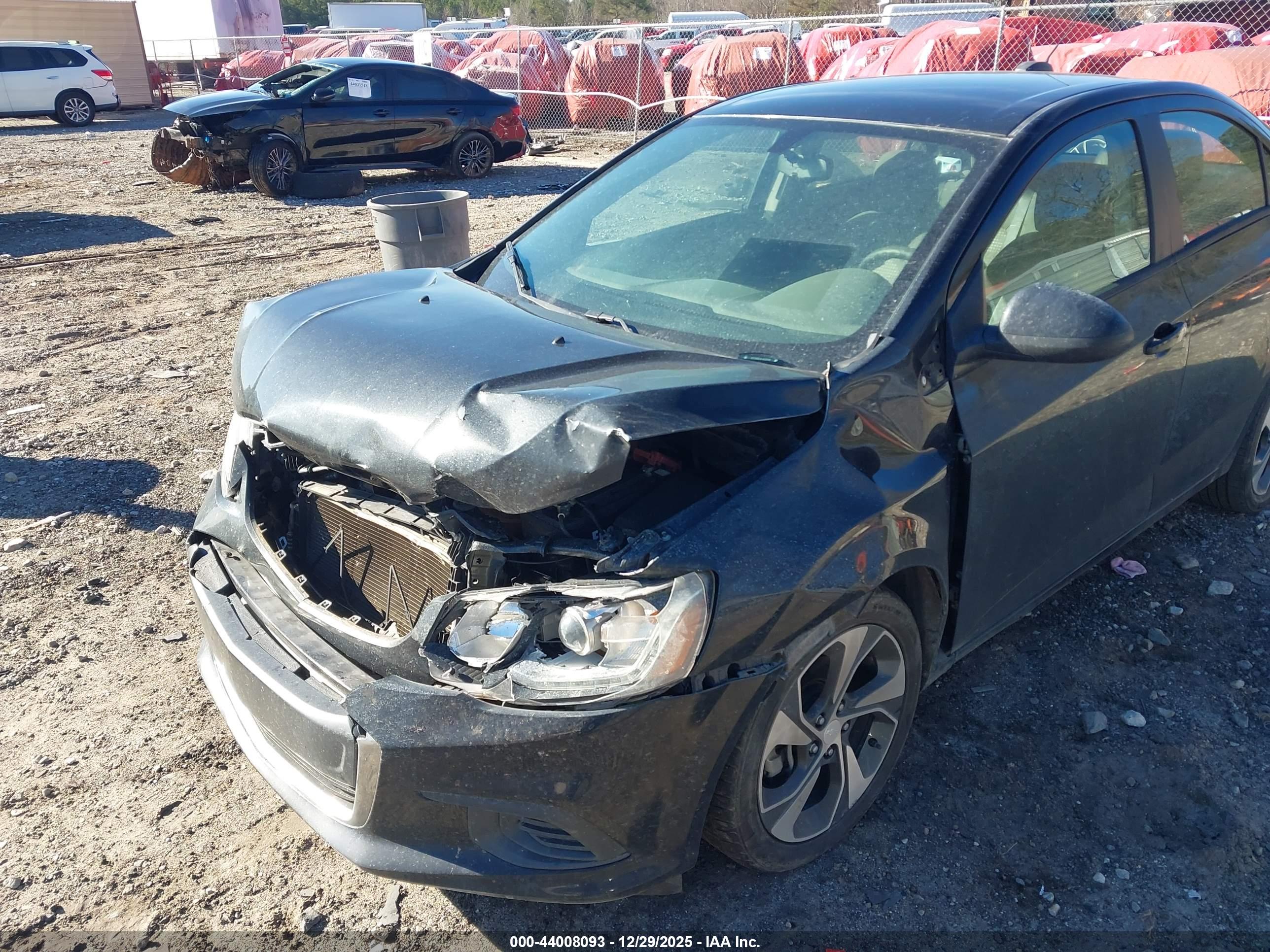 CHEVROLET SONIC image 6