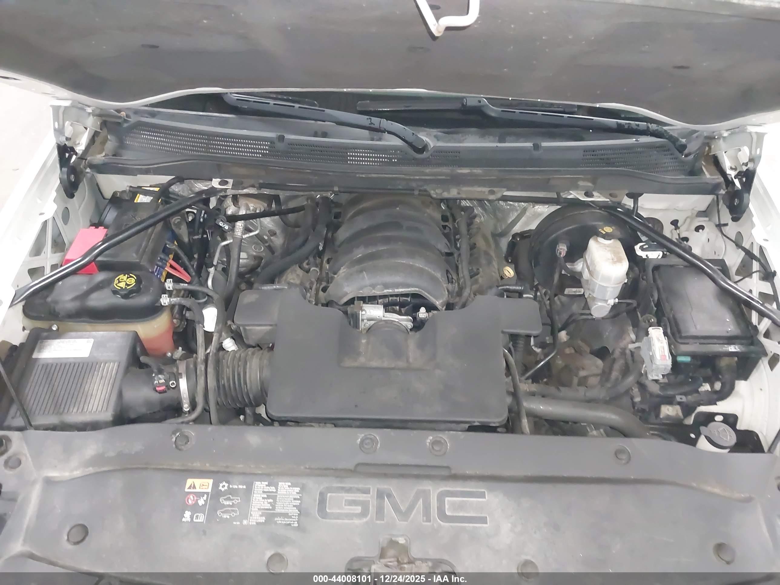 GMC SIERRA image 10