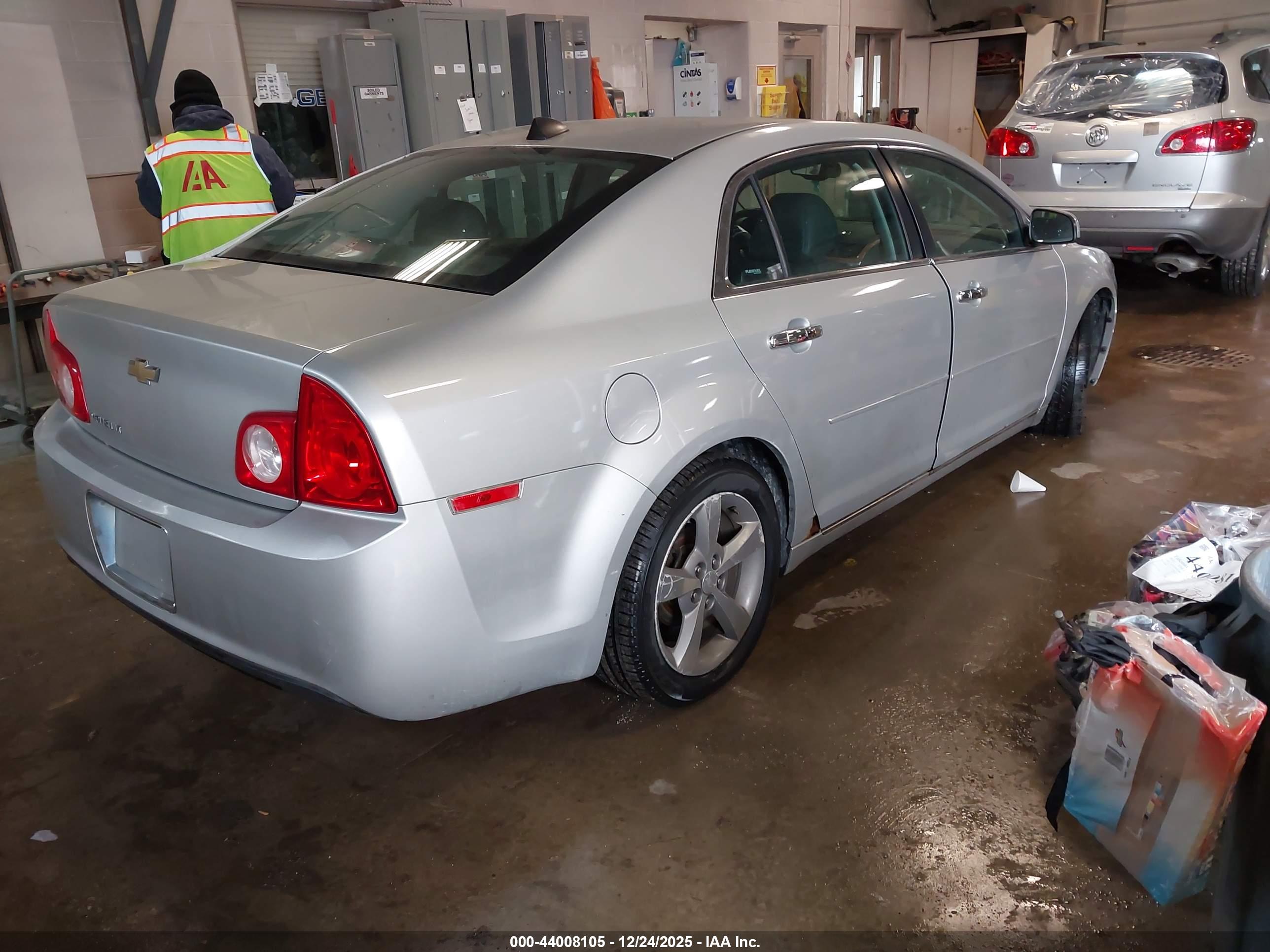 CHEVROLET MALIBU image 4