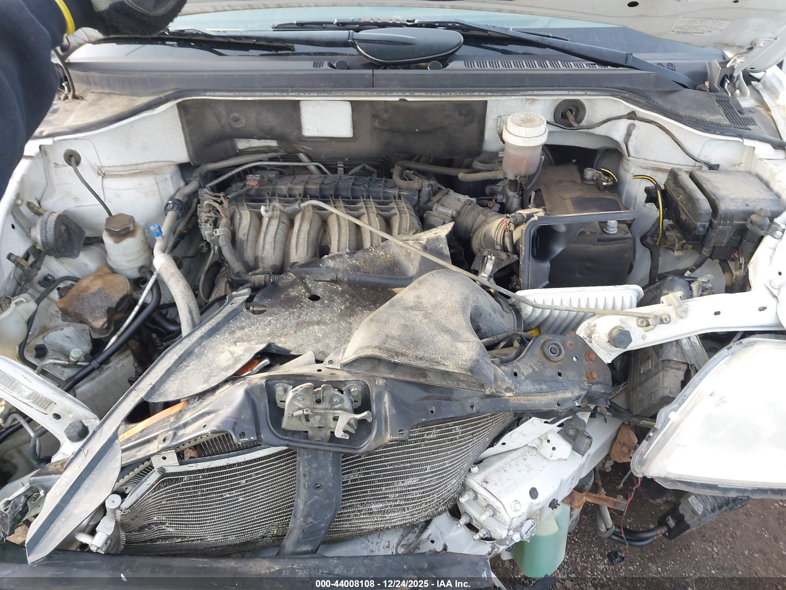 MITSUBISHI ENDEAVOR image 10