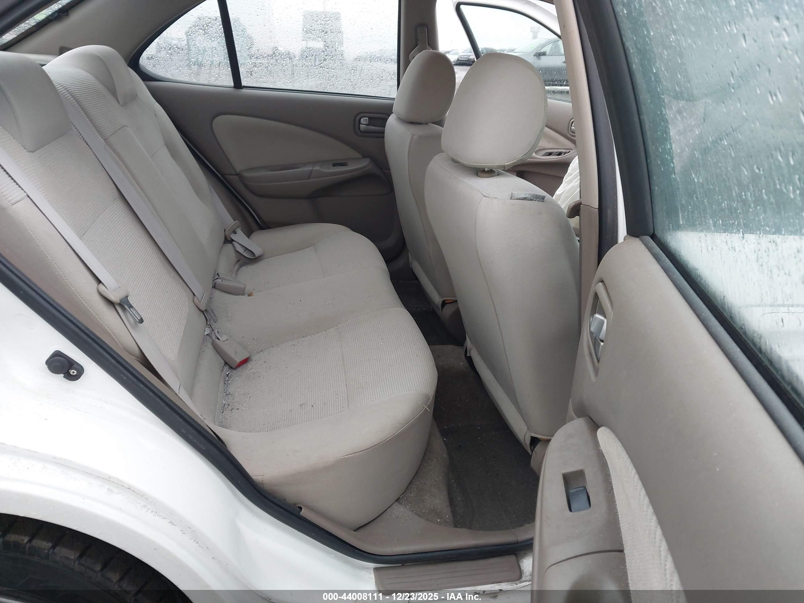 NISSAN SENTRA image 8