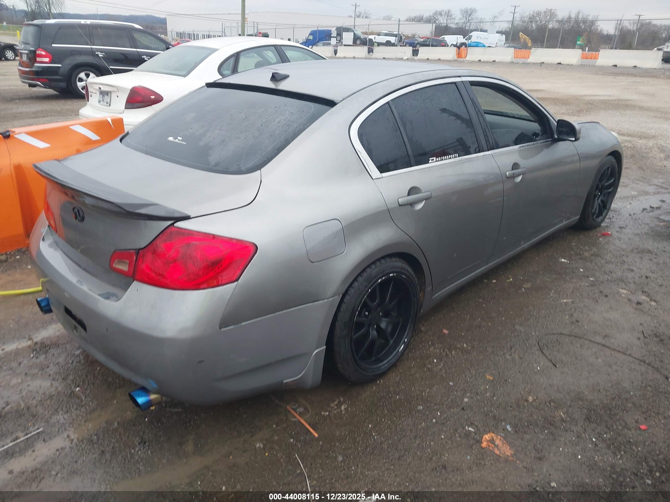INFINITI G35X image 4