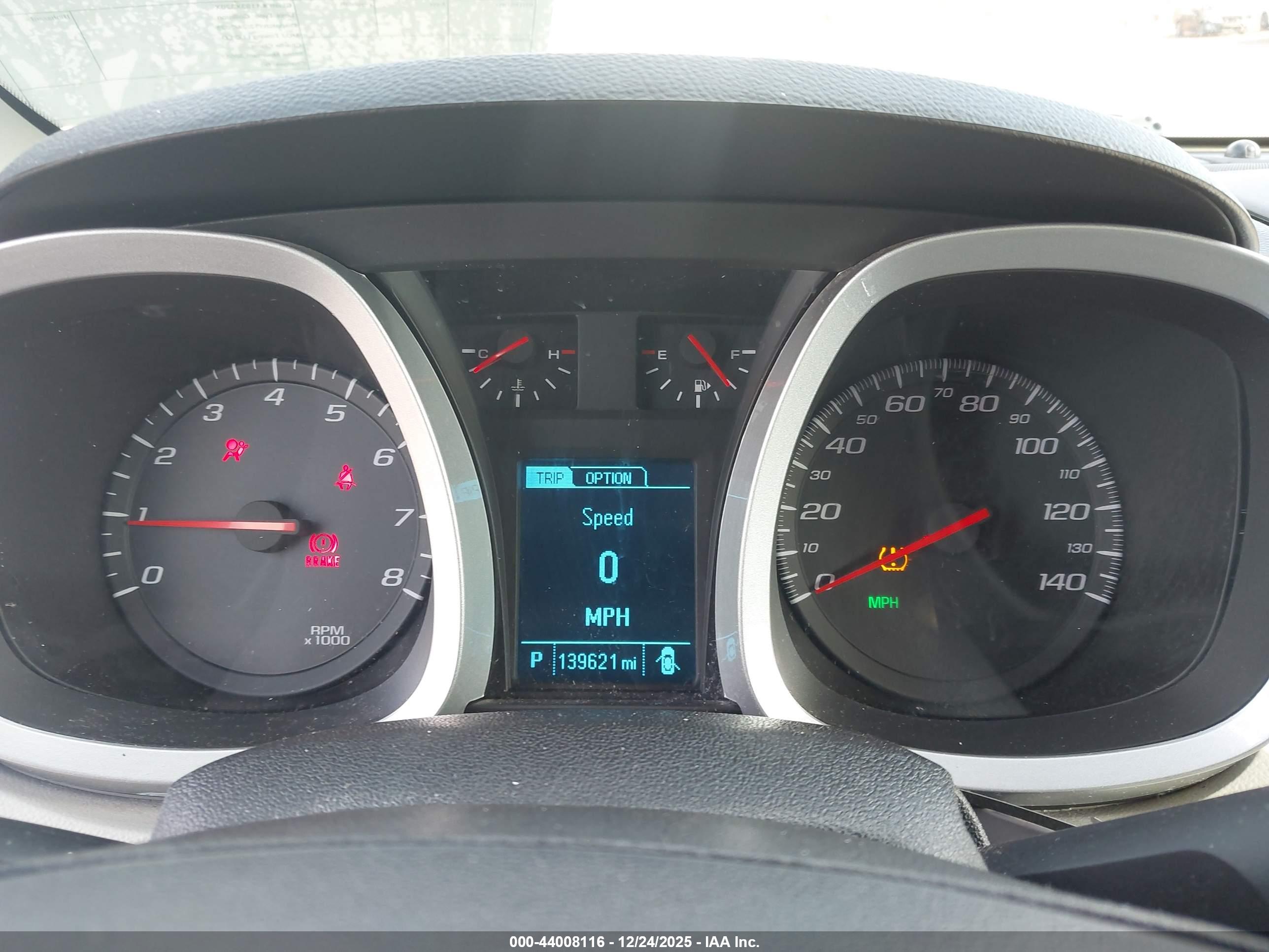 CHEVROLET EQUINOX image 7