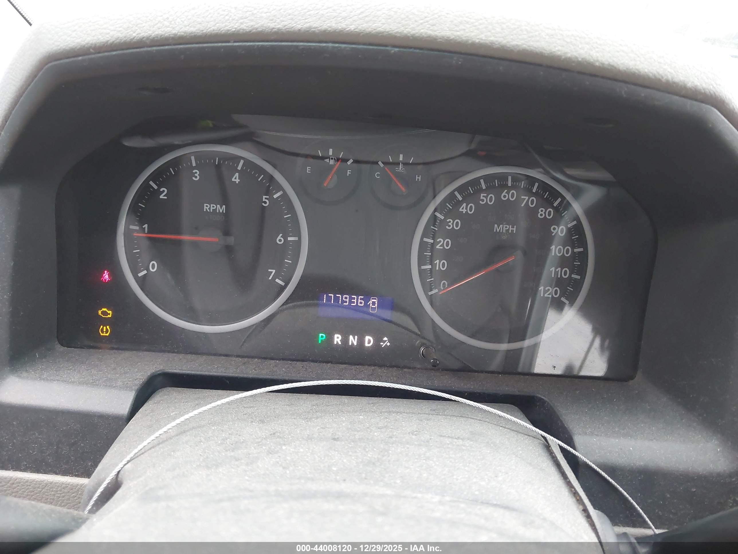 DODGE RAM image 7