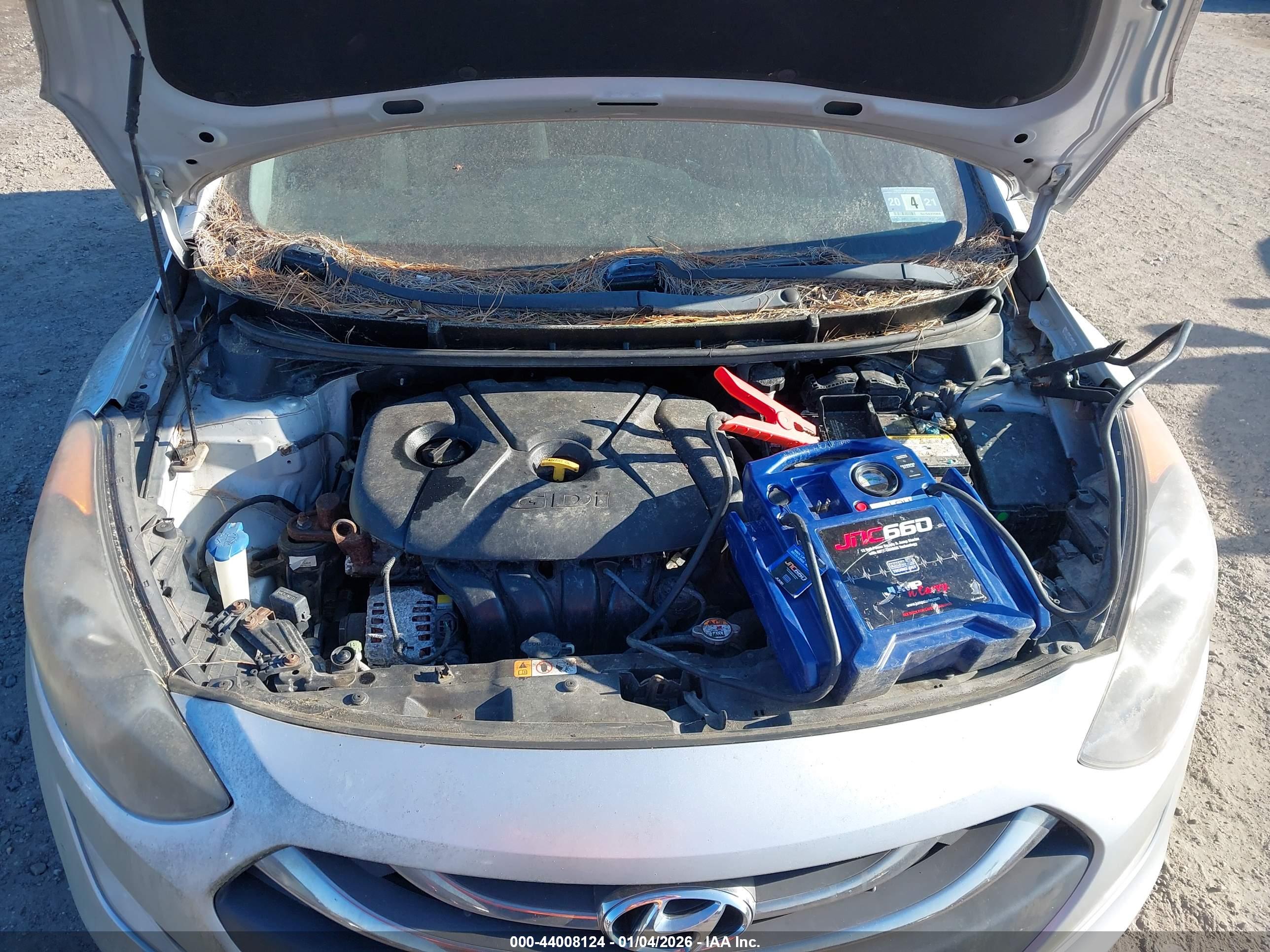 HYUNDAI ELANTRA image 10
