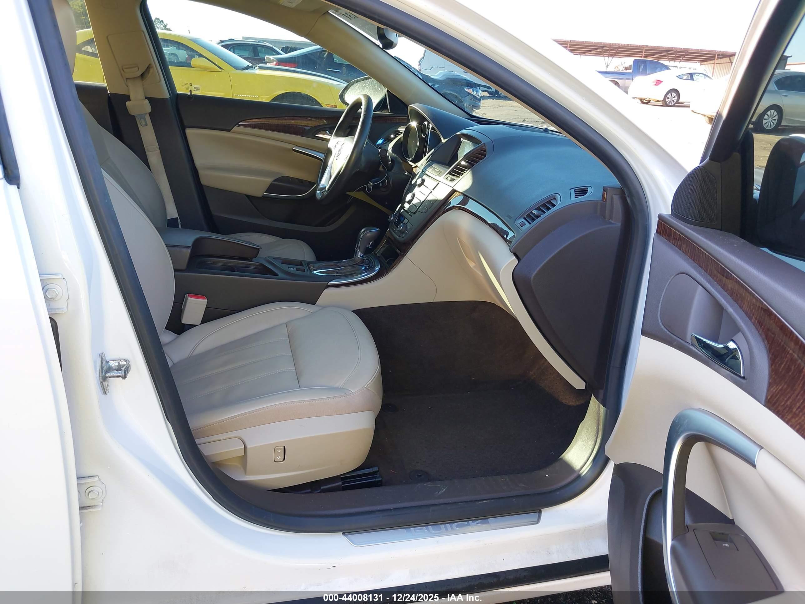 BUICK REGAL image 5