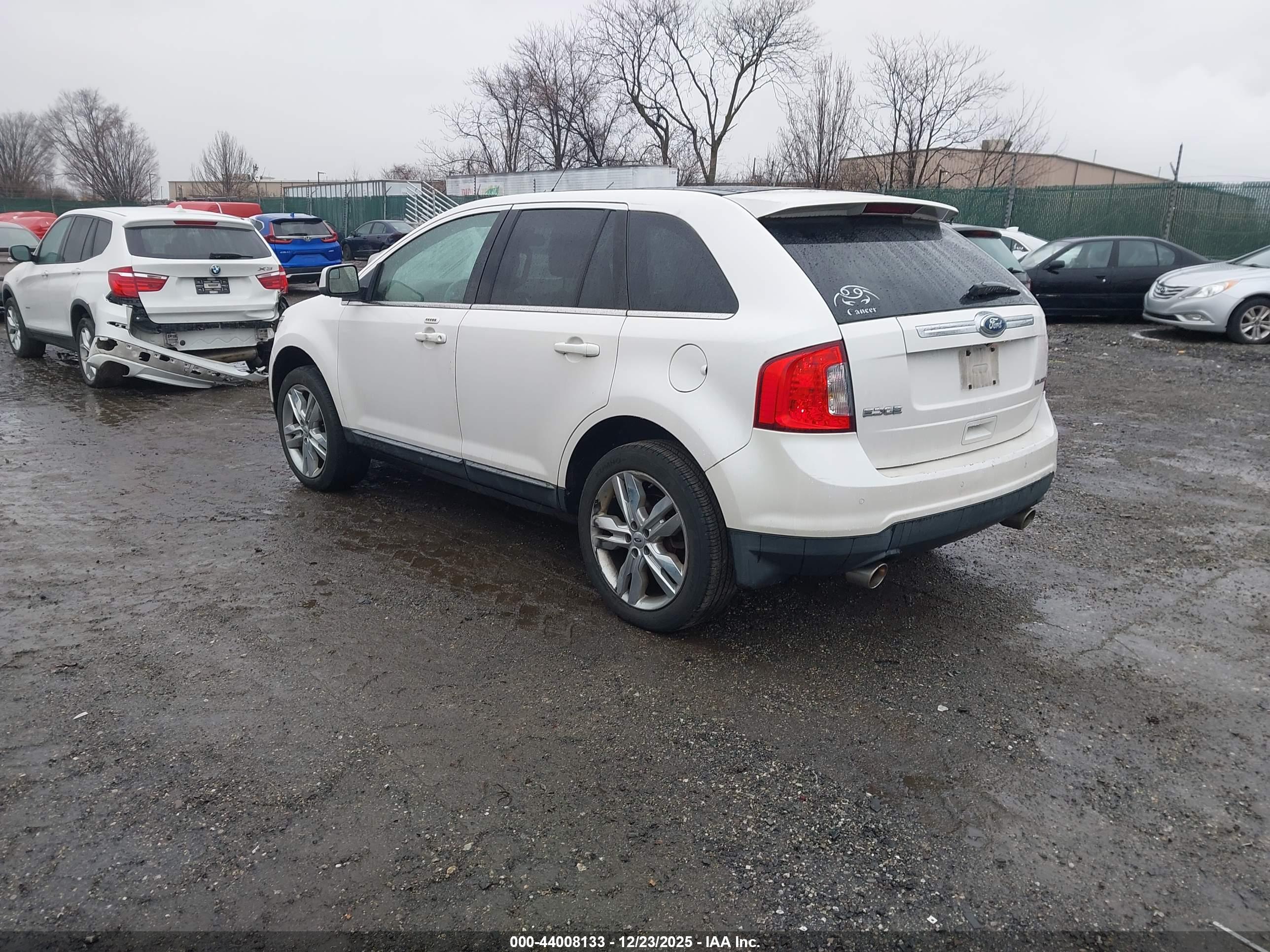 FORD EDGE image 3