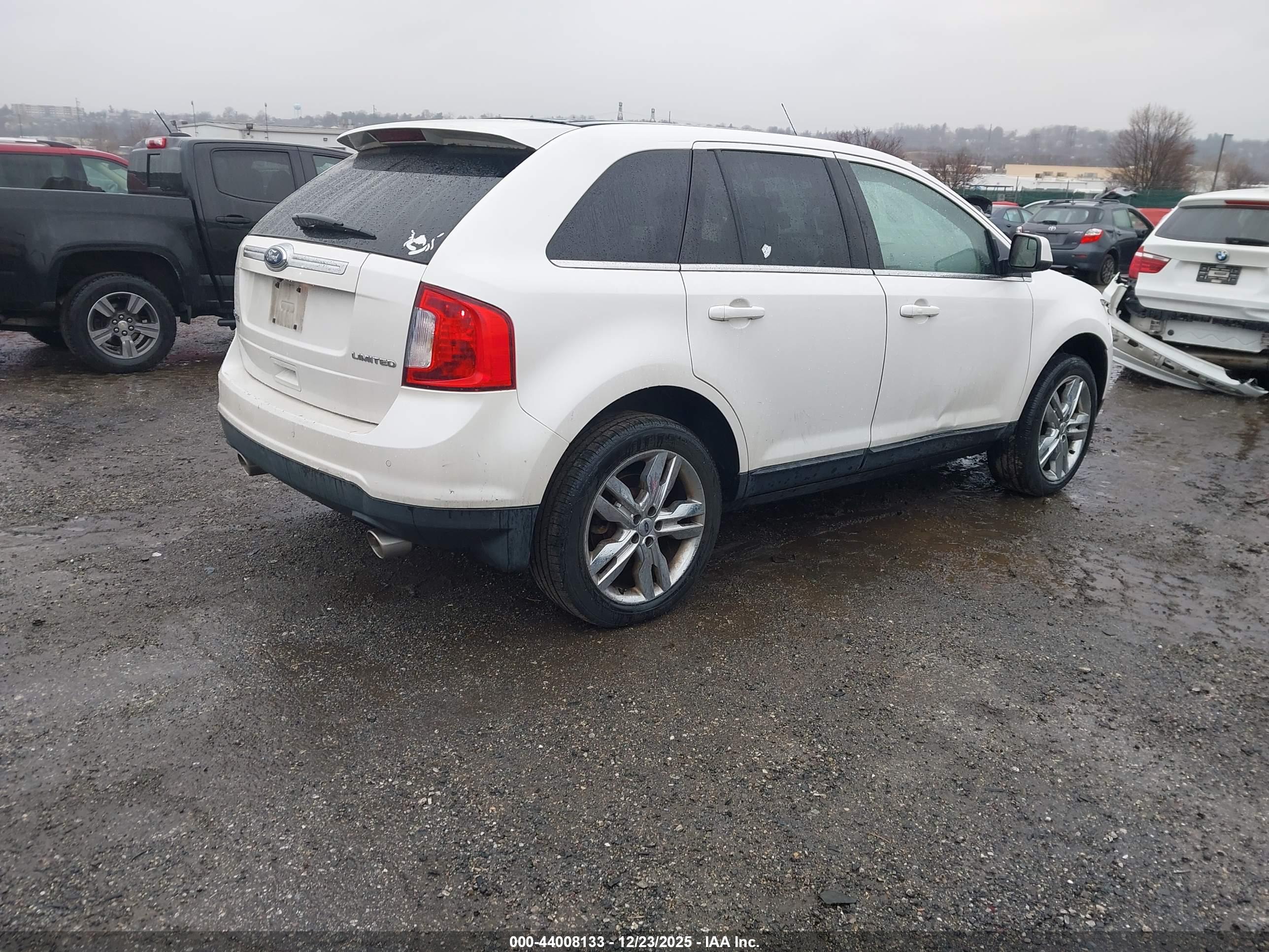 FORD EDGE image 4