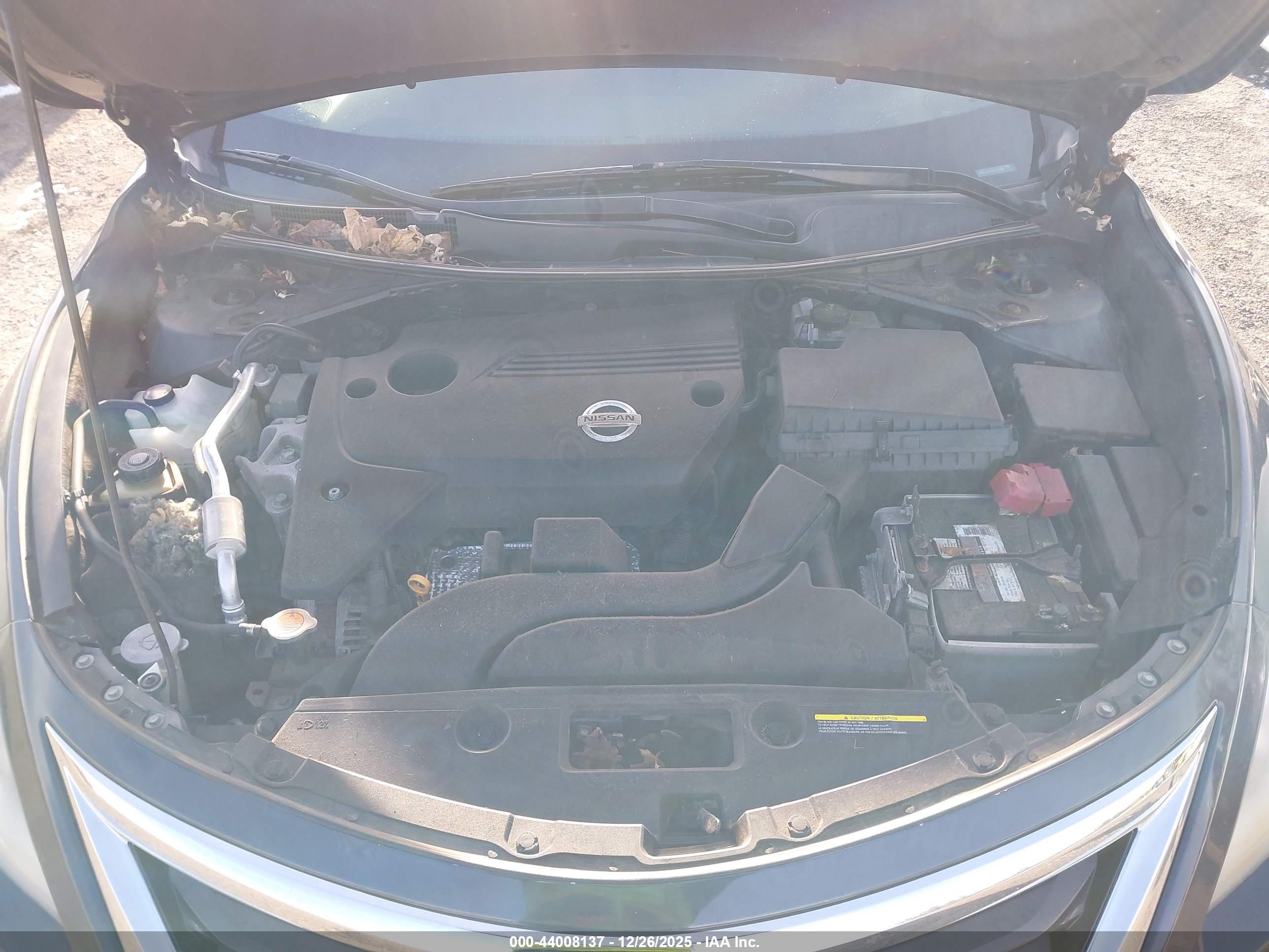 NISSAN ALTIMA image 10